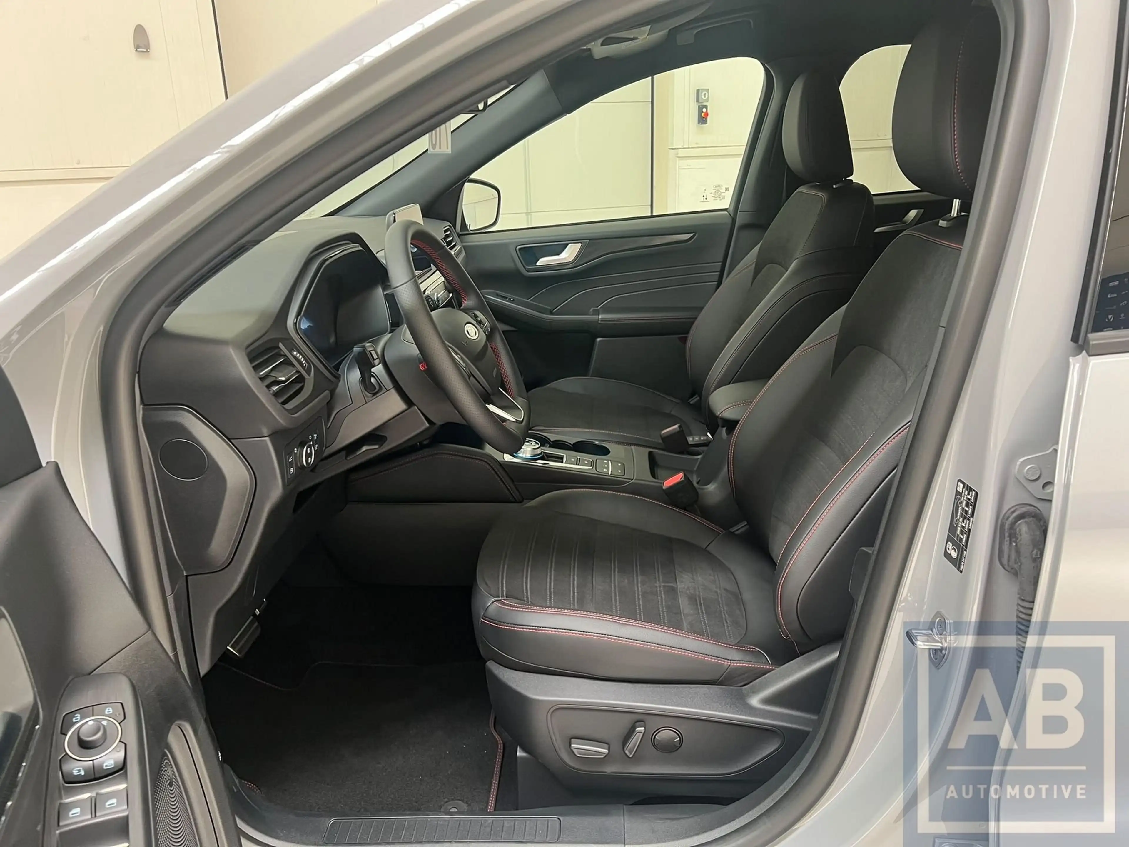 Ford Kuga PHEV ST-Line X - Graphite Tech Edition!! — photo 10