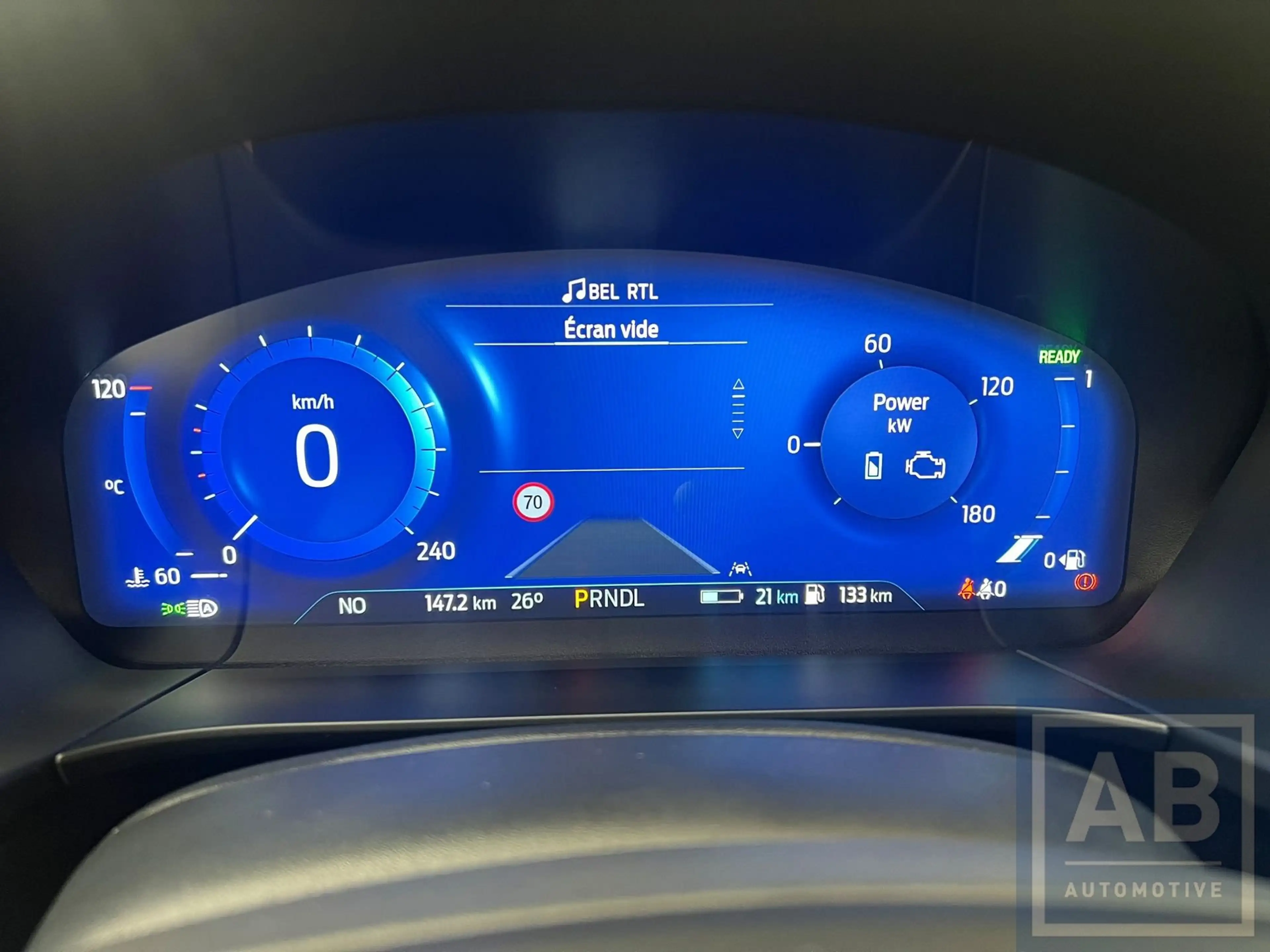 Ford Kuga PHEV ST-Line X - Graphite Tech Edition!! — photo 12