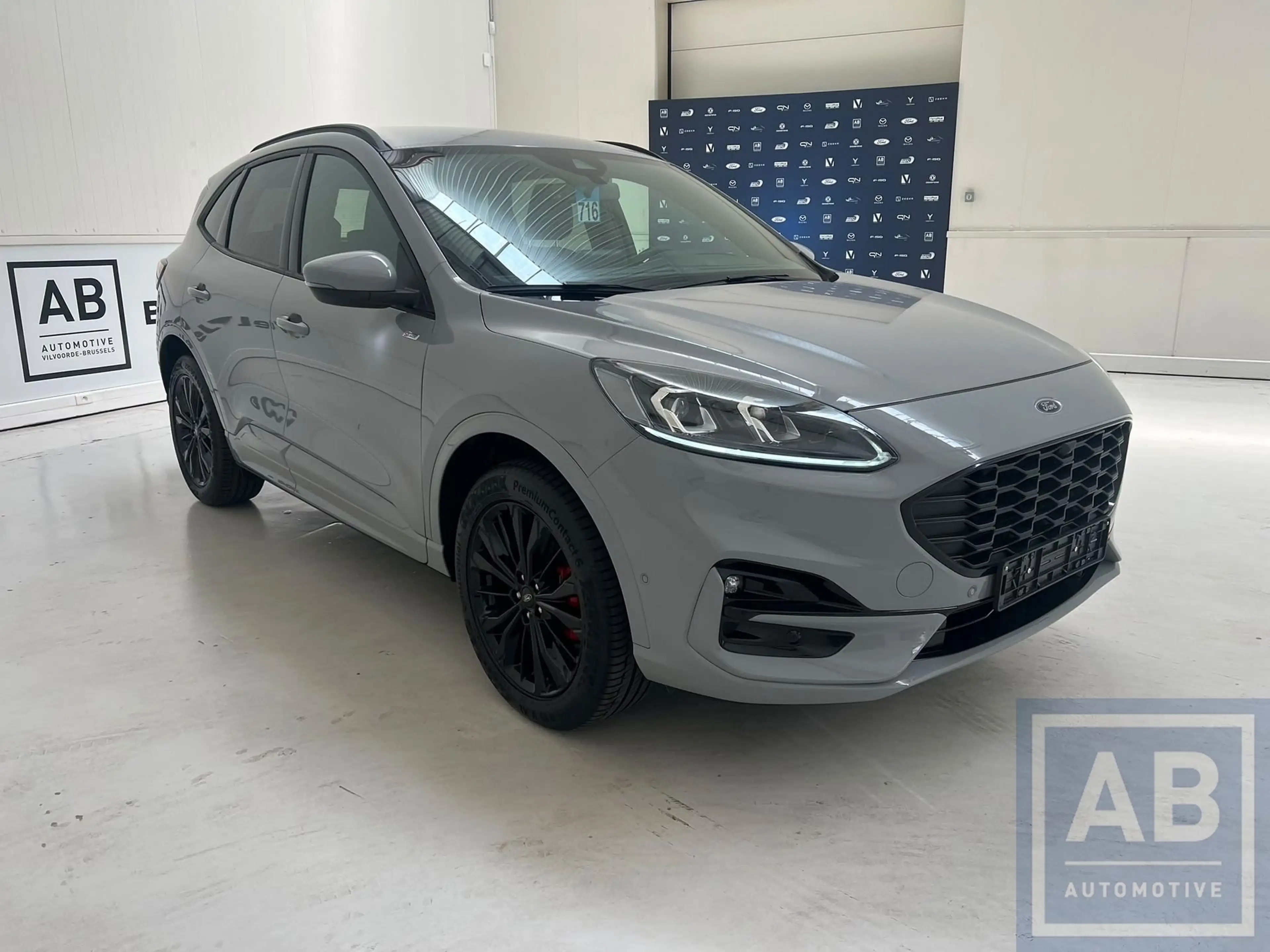 Ford Kuga PHEV ST-Line X - Graphite Tech Edition!! — photo 7