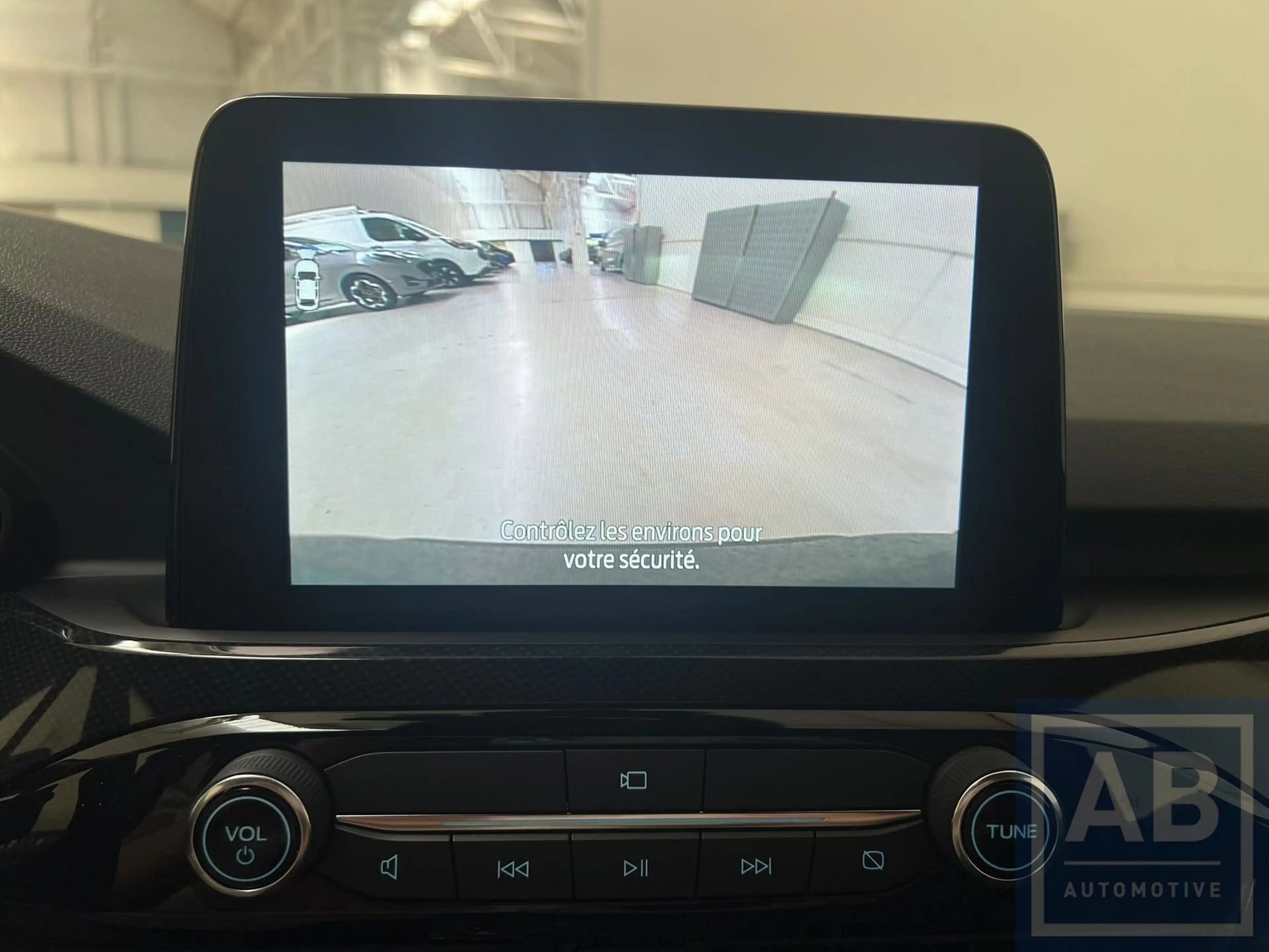 Ford Kuga PHEV ST-Line X - Graphite Tech Edition!! — photo 14