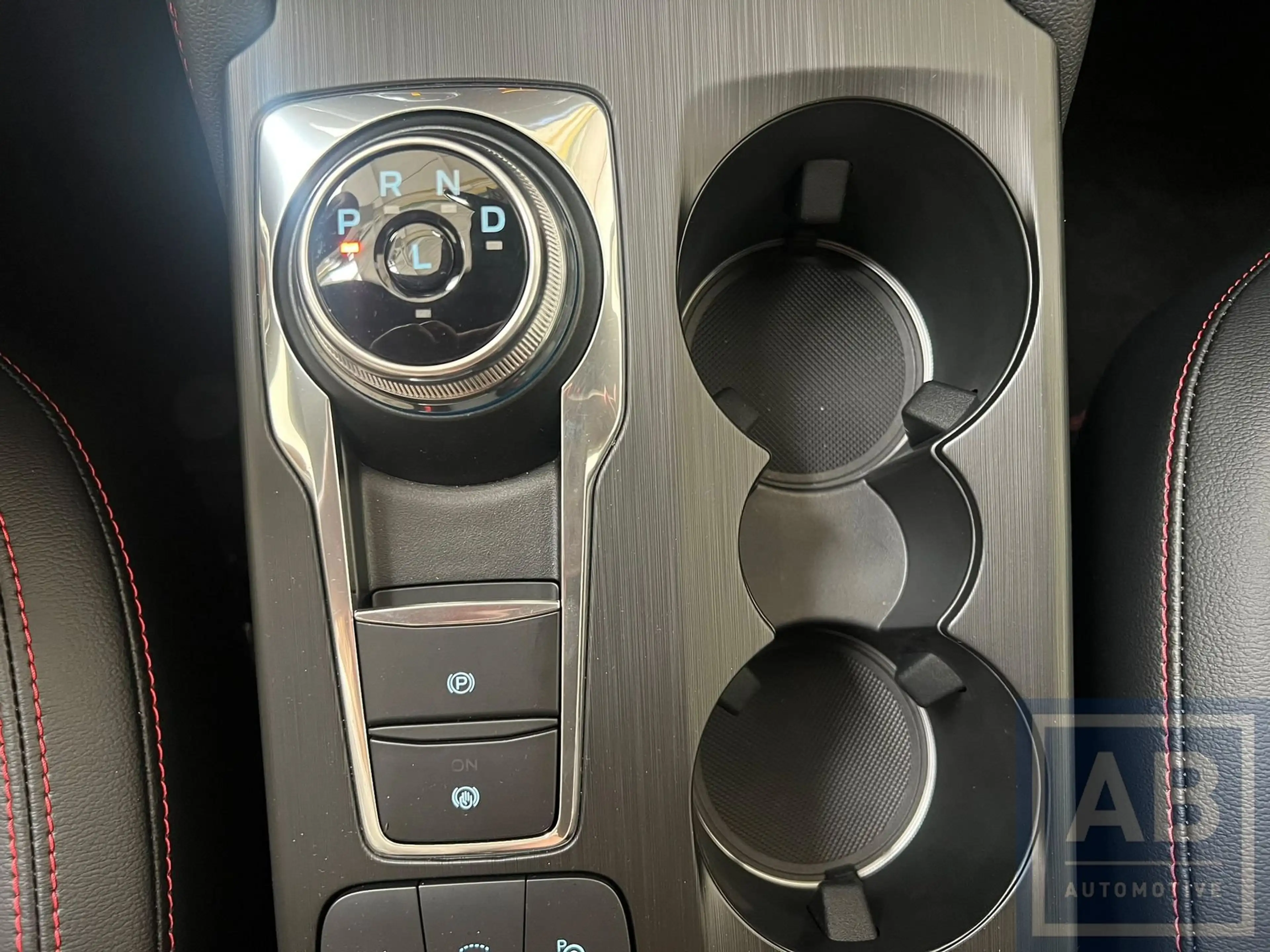 Ford Kuga PHEV ST-Line X - Graphite Tech Edition!! — photo 16
