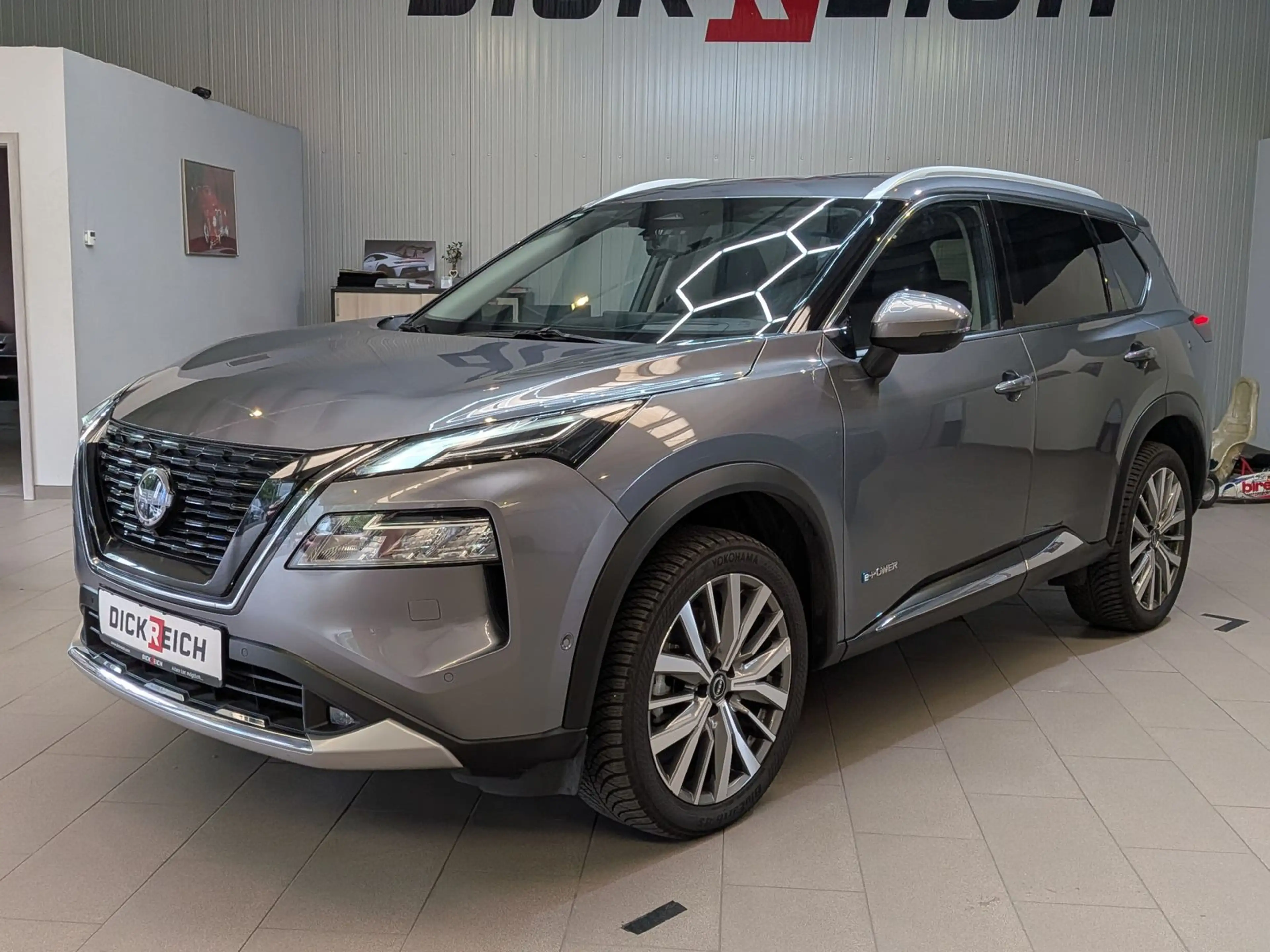 Nissan X-Trail 1.5 e-Power e-4 Tekna Bose HUD LED+ 20" — photo 7