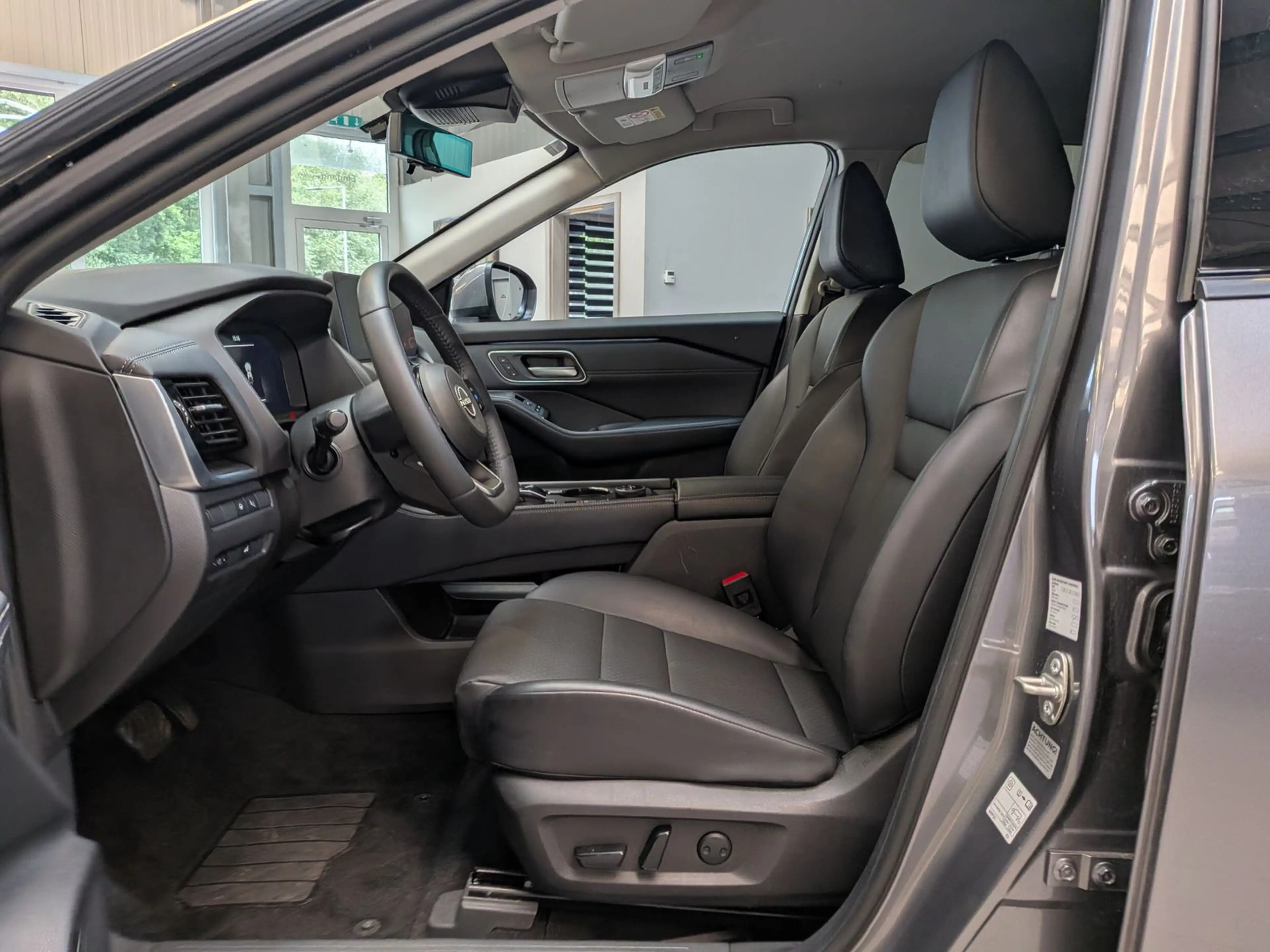 Nissan X-Trail 1.5 e-Power e-4 Tekna Bose HUD LED+ 20" — photo 10