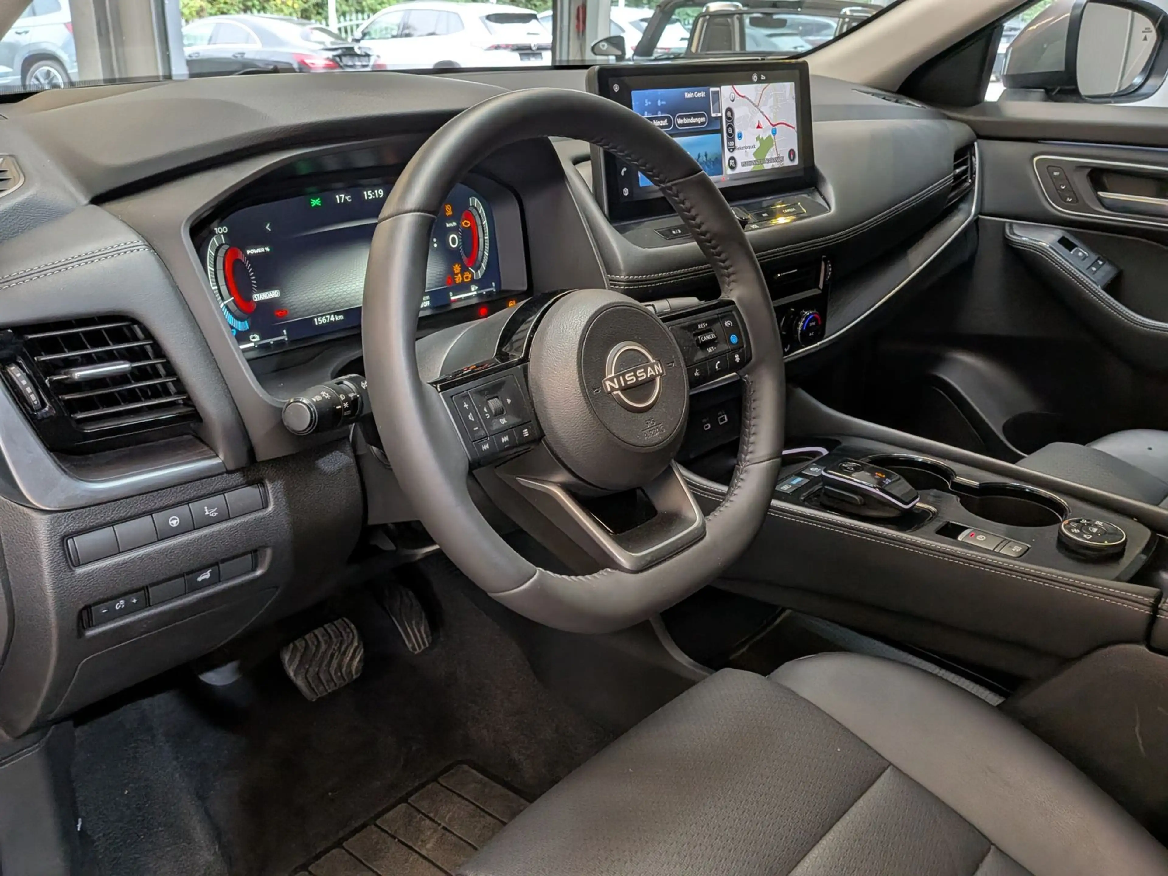 Nissan X-Trail 1.5 e-Power e-4 Tekna Bose HUD LED+ 20" — photo 9