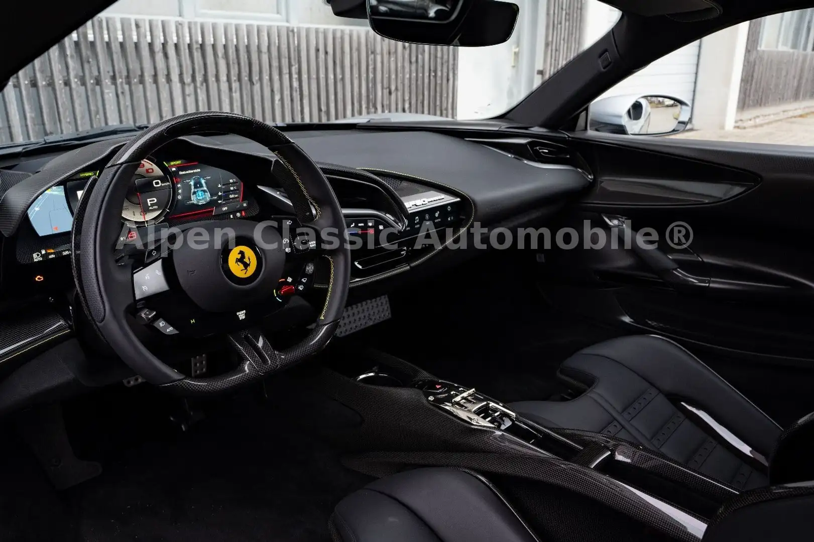 Ferrari SF90 Stradale Assetto Fiorano, Carbon, Kamera Grau - 2