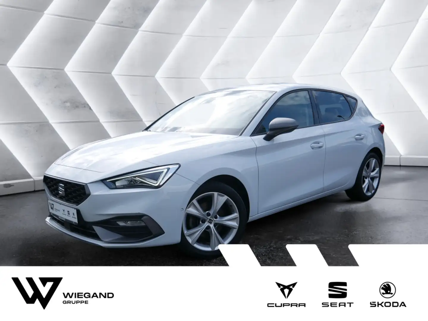 SEAT Leon 1.5 TSI FR KEYLESS PDC SHZ NAVI ACC LED Weiß - 1