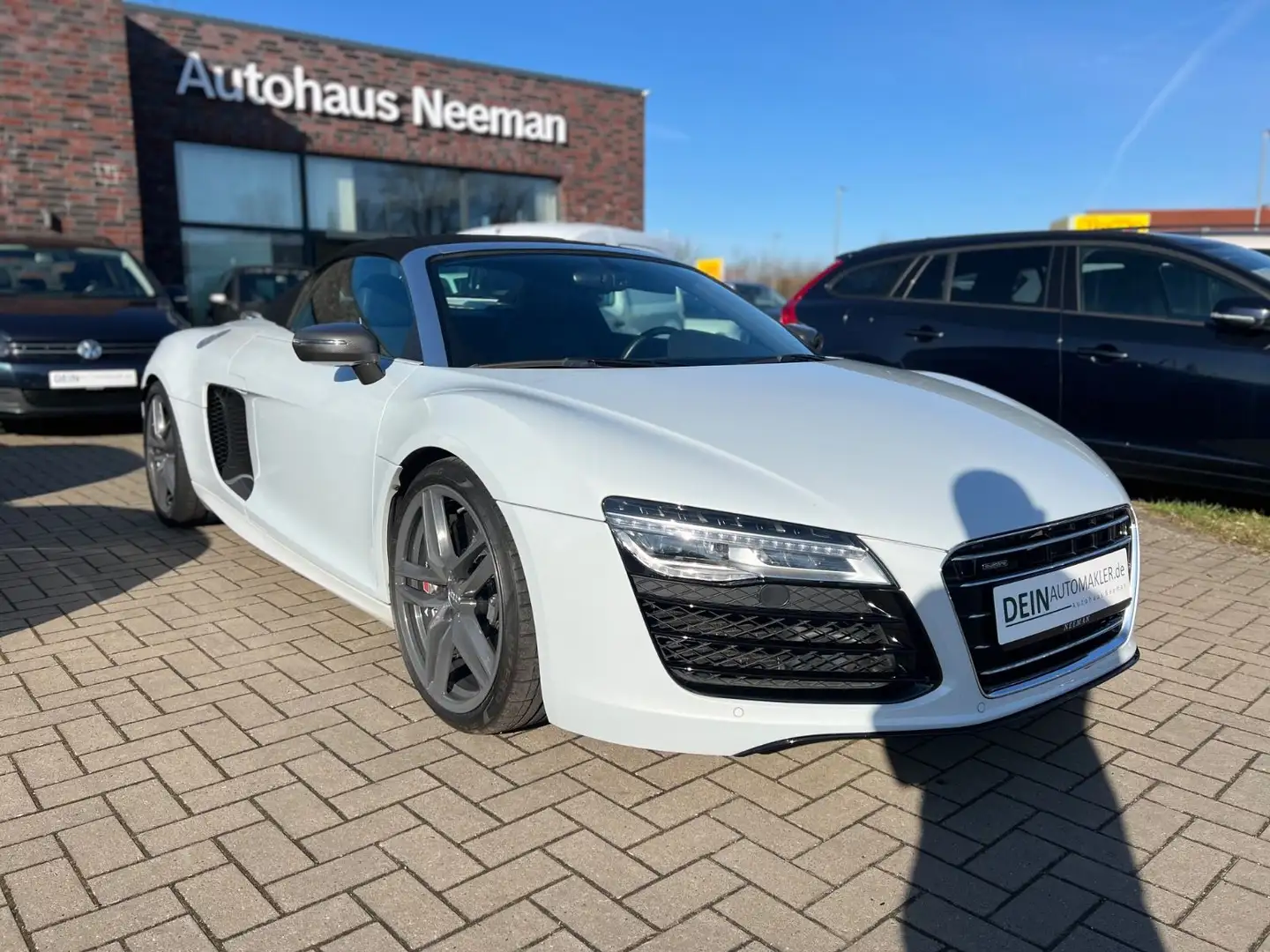 Audi R8 Spyder 5.2 FSI *B&O*Keramik*LED* Gris - 1