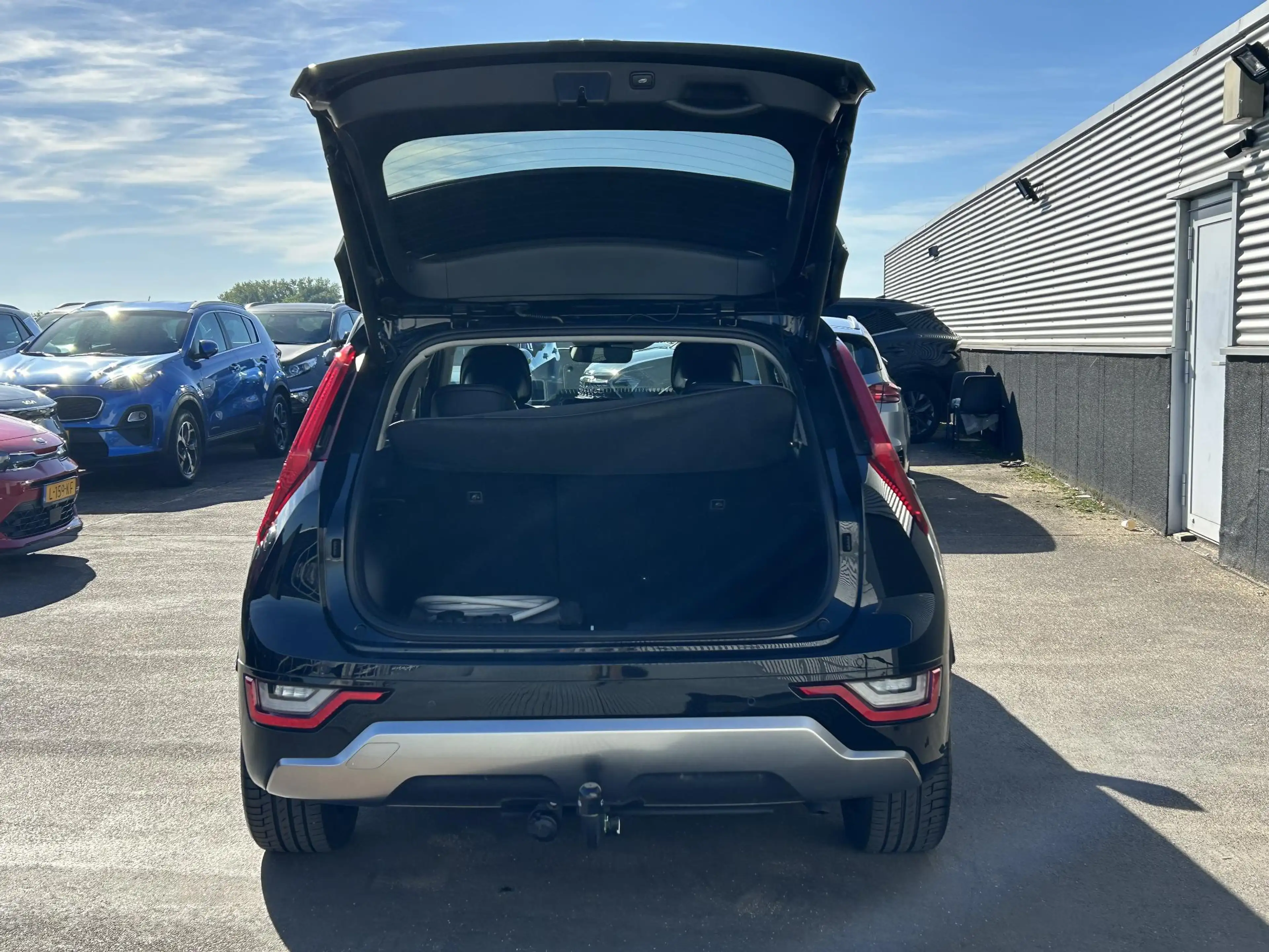 Kia Niro 1.6 GDi PHEV ExecutiveLine Schuif/kanteldak, Trekh — photo 7