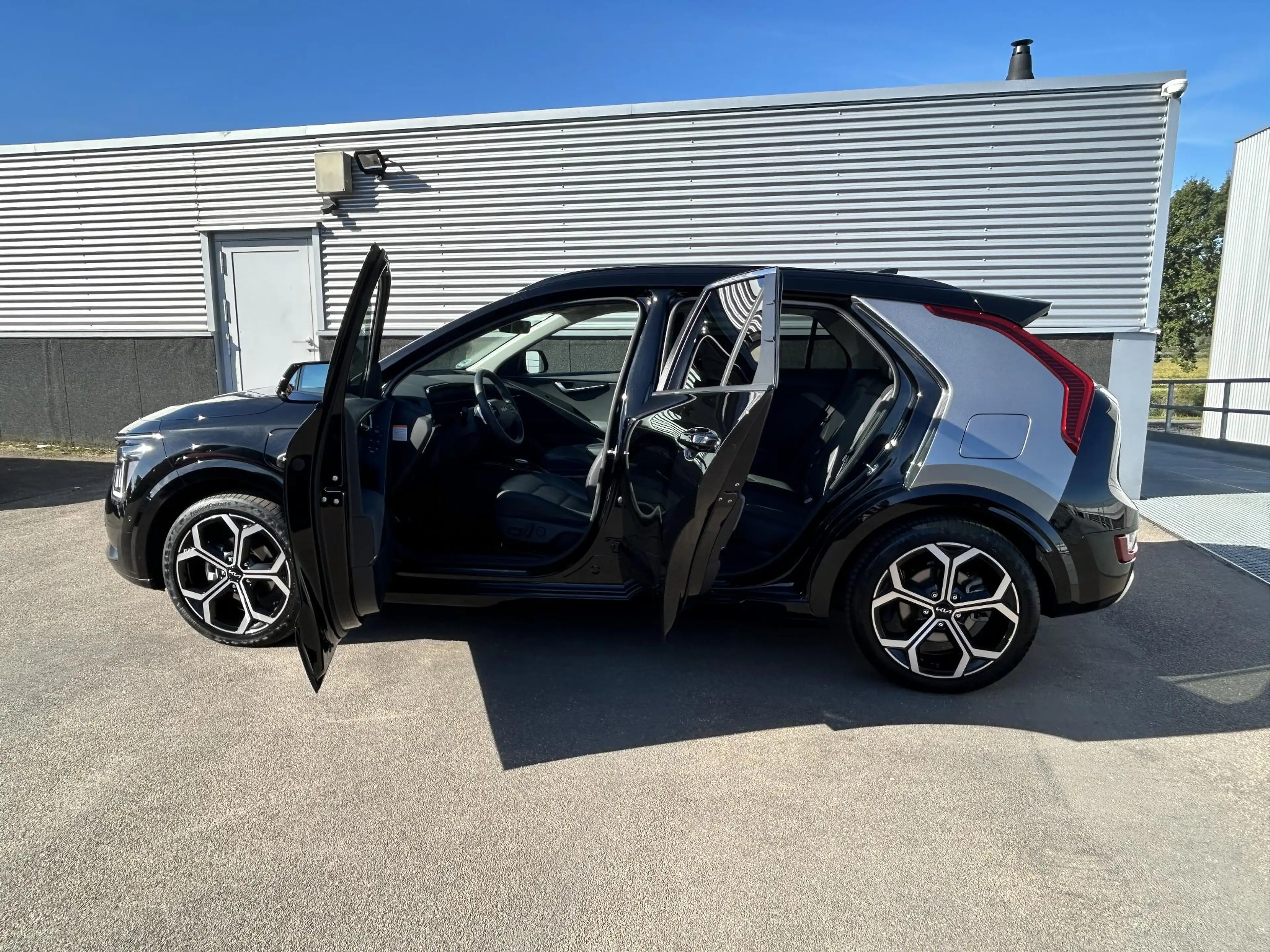 Kia Niro 1.6 GDi PHEV ExecutiveLine Schuif/kanteldak, Trekh — photo 4