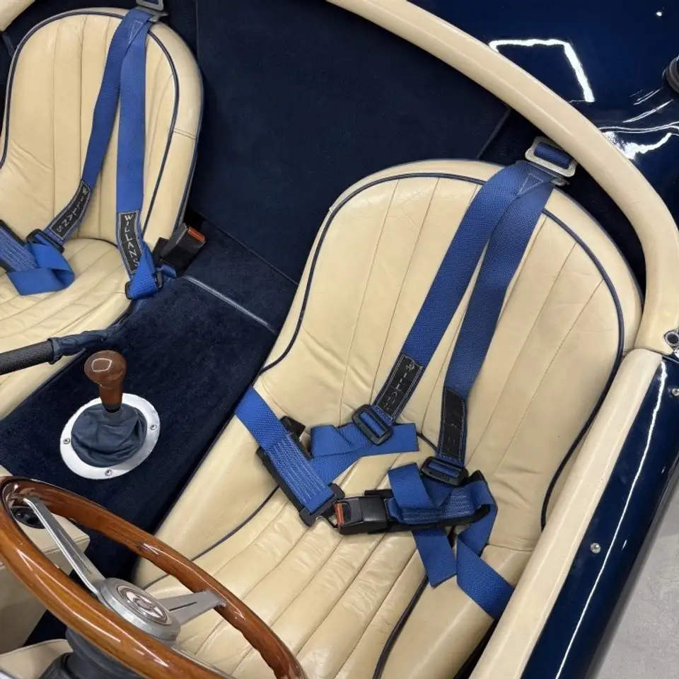 AC Cobra 427 Mk III Descapotable Manual de 2 Puer, foto 11