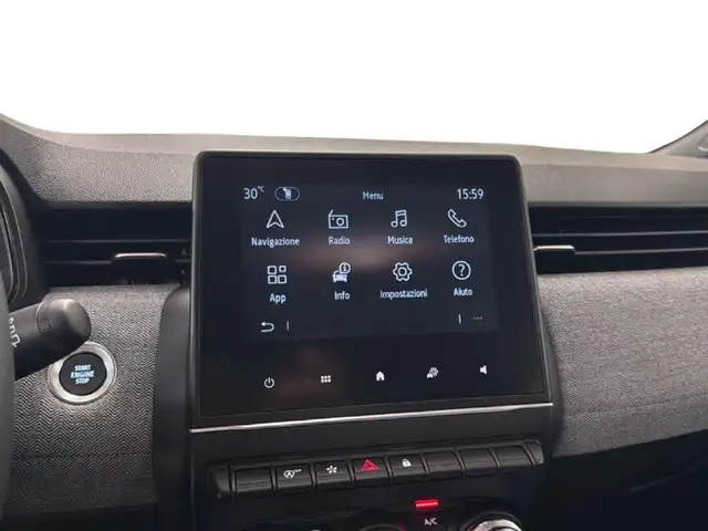 Renault Clio view 11