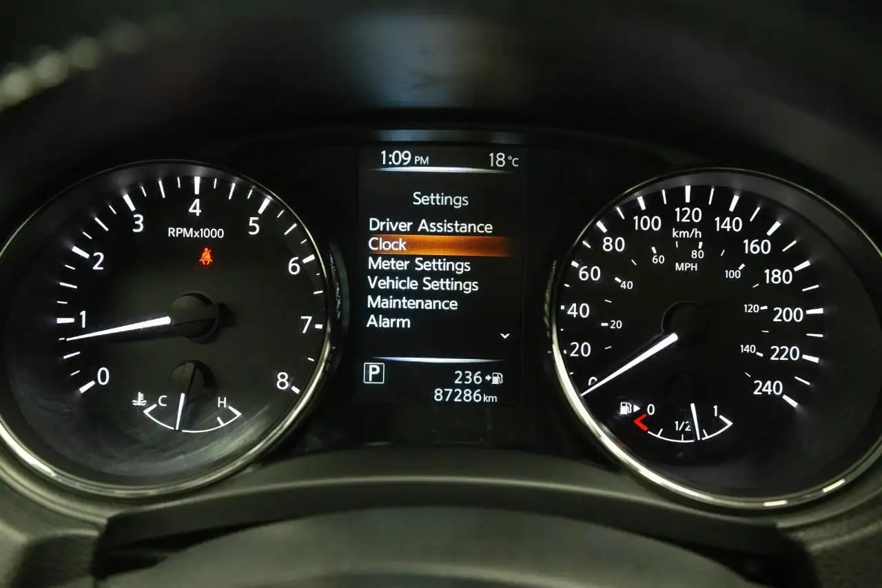 Nissan Rogue снимка Nissan Rogue