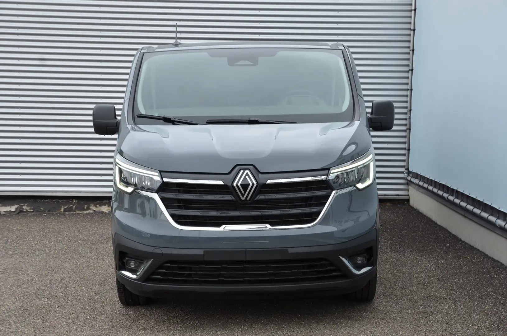 Renault Trafic 2.0DCI- L1- Automaat- Carplay- Nieuw- 27500+BTW Grigio - 2
