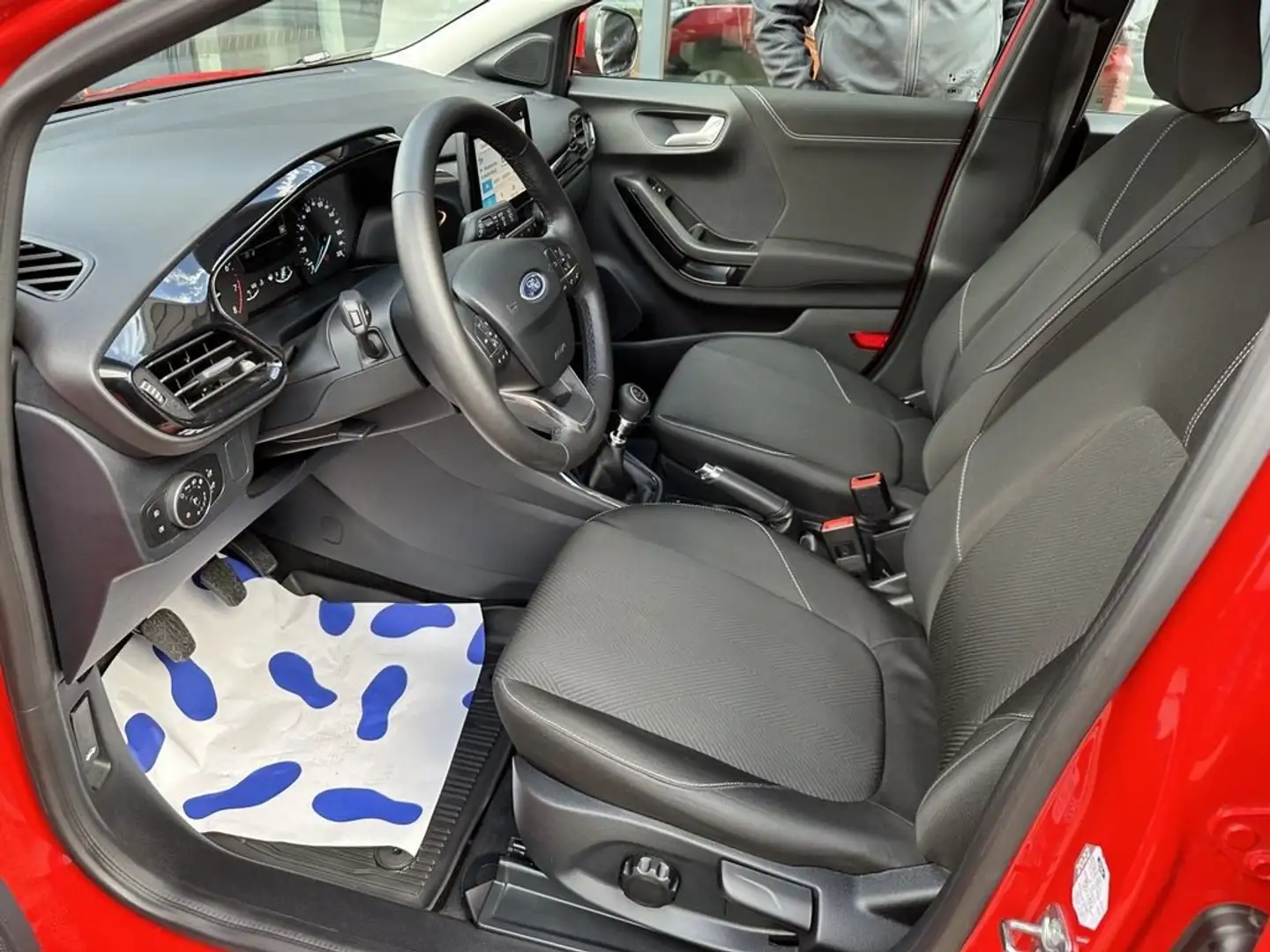 Ford Puma 1.0 EcoBoost 95 CV Cool Rot - 2