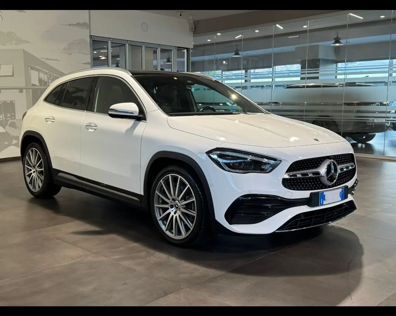 Mercedes-Benz GLA 200 (H247) GLA 200 d Automatic Premium Weiß - 1