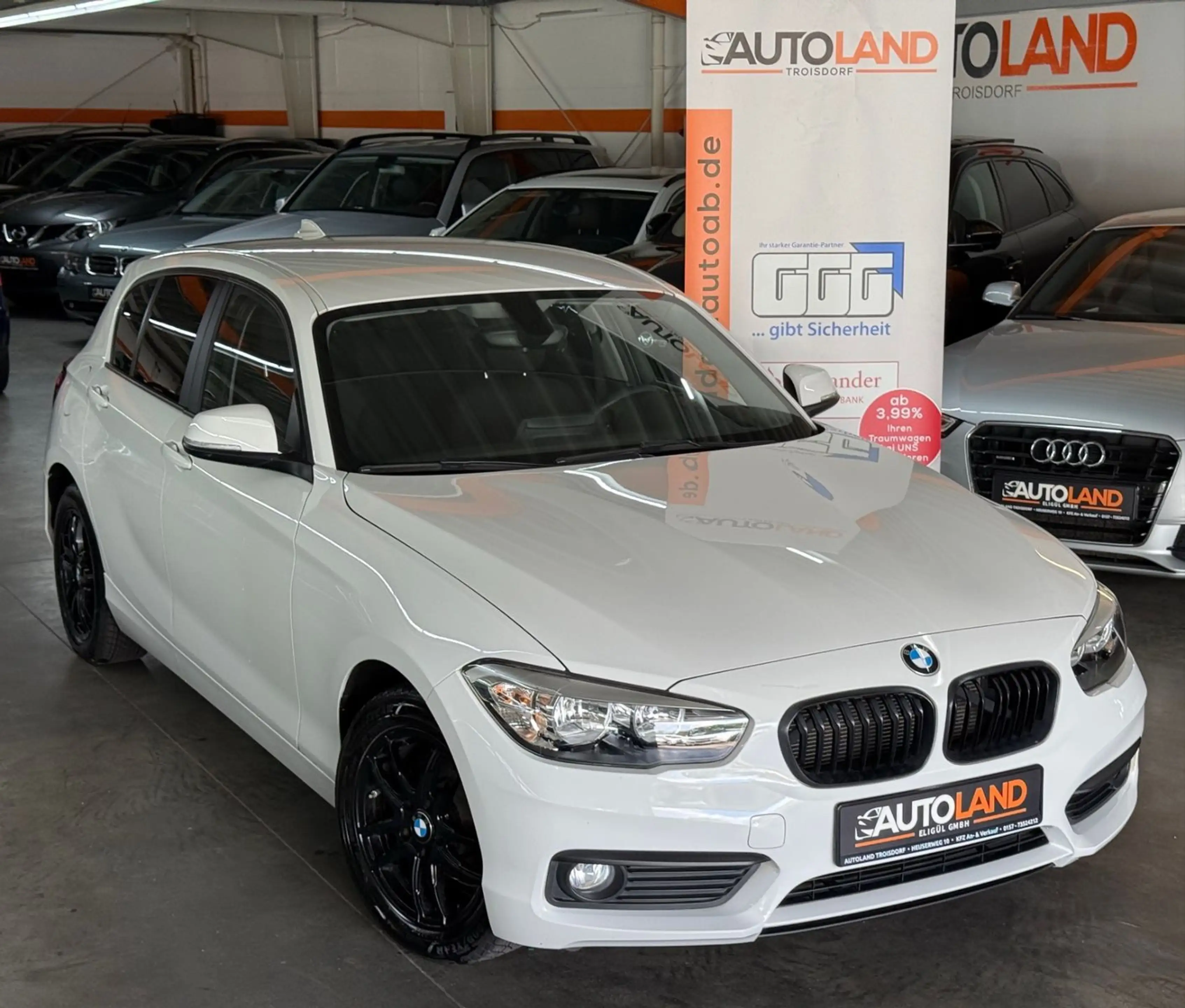 BMW 118 i Lim 5-trg*1.HAND*NUR 66TKM*TEMPO*PDC*SZHG* — photo 3