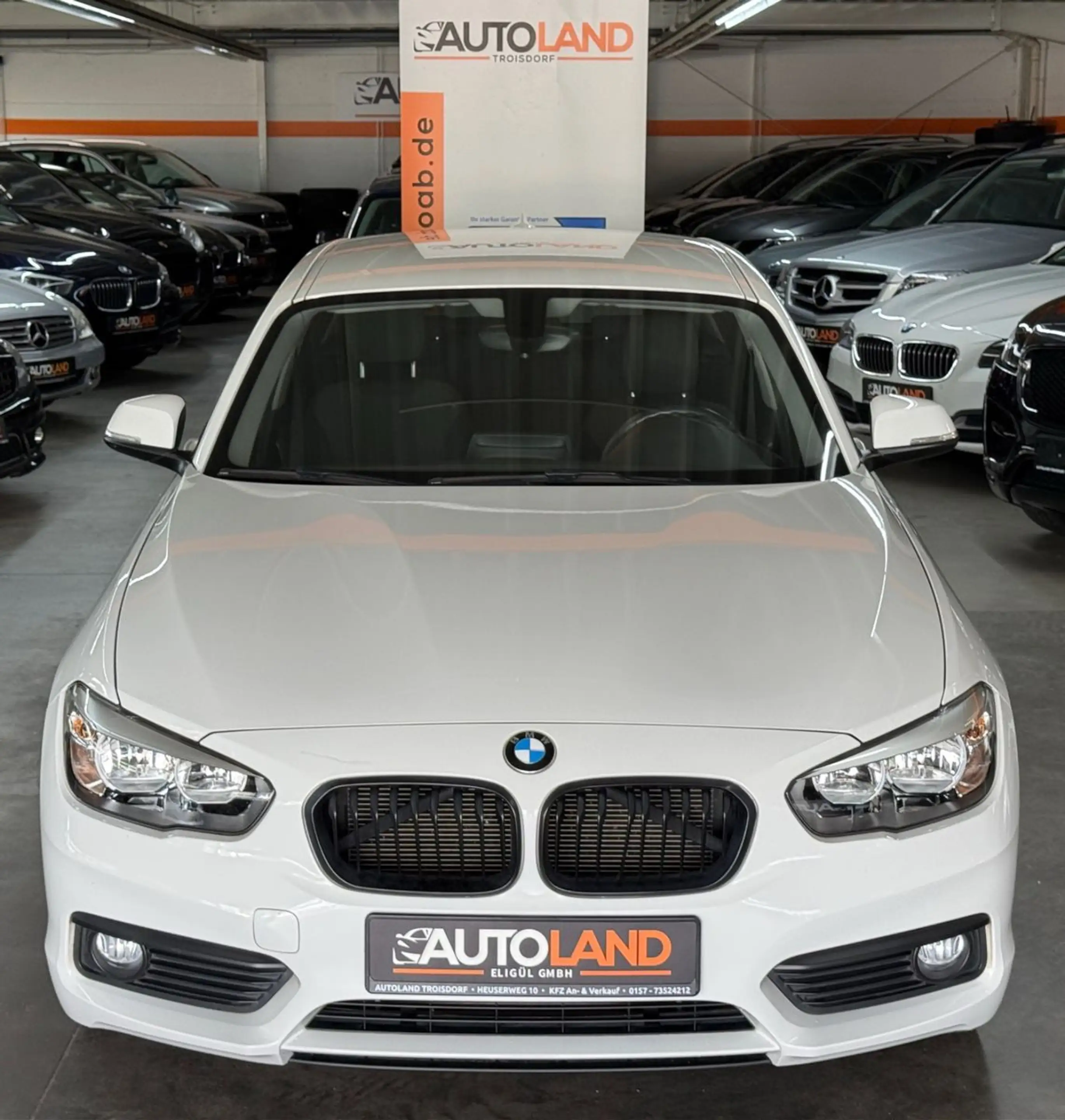 BMW 118 i Lim 5-trg*1.HAND*NUR 66TKM*TEMPO*PDC*SZHG* — photo 5