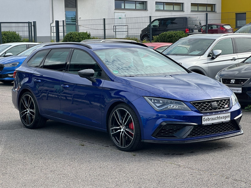 SEAT Leon ST Cupra 300 4Drive — photo 2