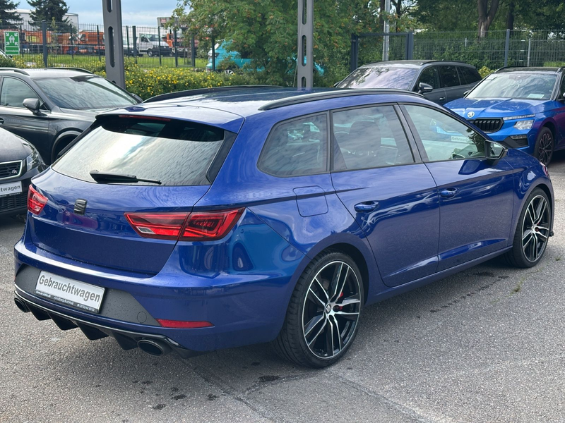 SEAT Leon ST Cupra 300 4Drive — photo 3