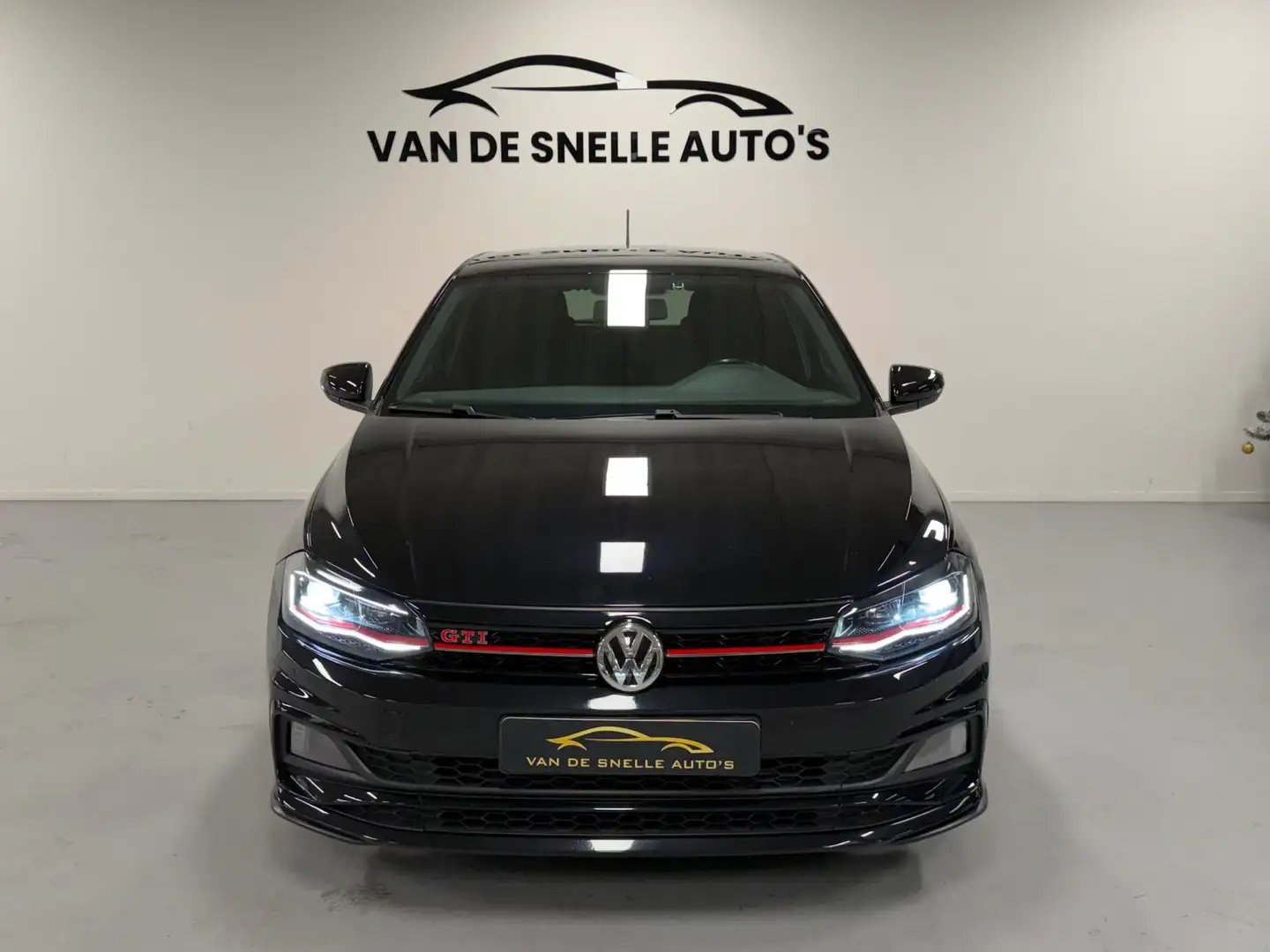 Volkswagen Polo GTI 2.0 TSI BEATS/CAMERA/VIRTUAL Schwarz - 2
