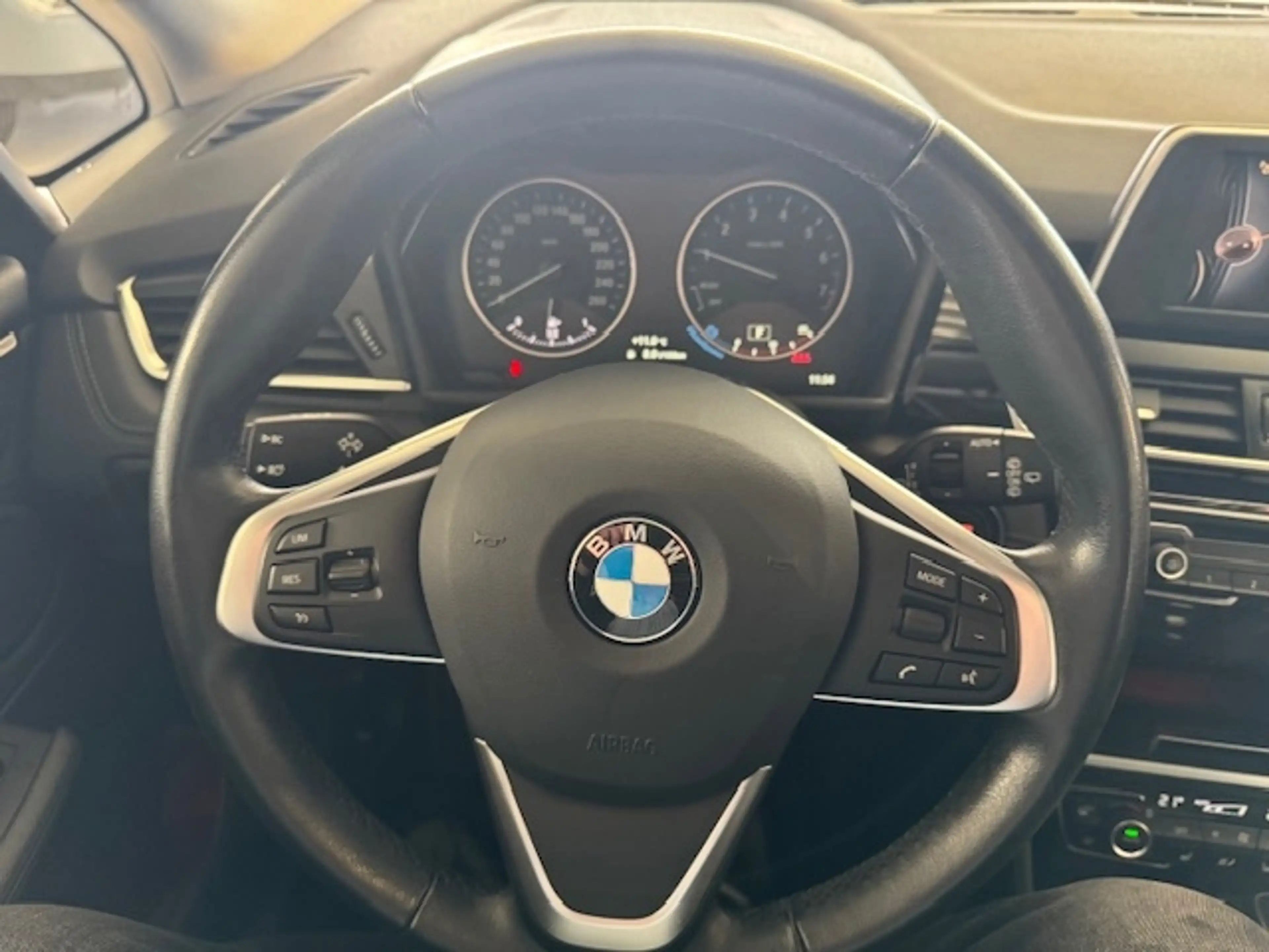BMW 240 Active Tourer 220 i Aut. Luxury Line — photo 14