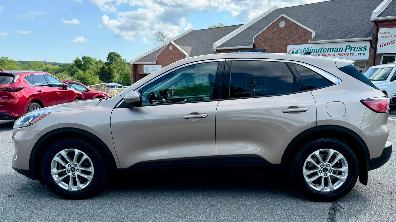 Ford Escape photo Ford Escape