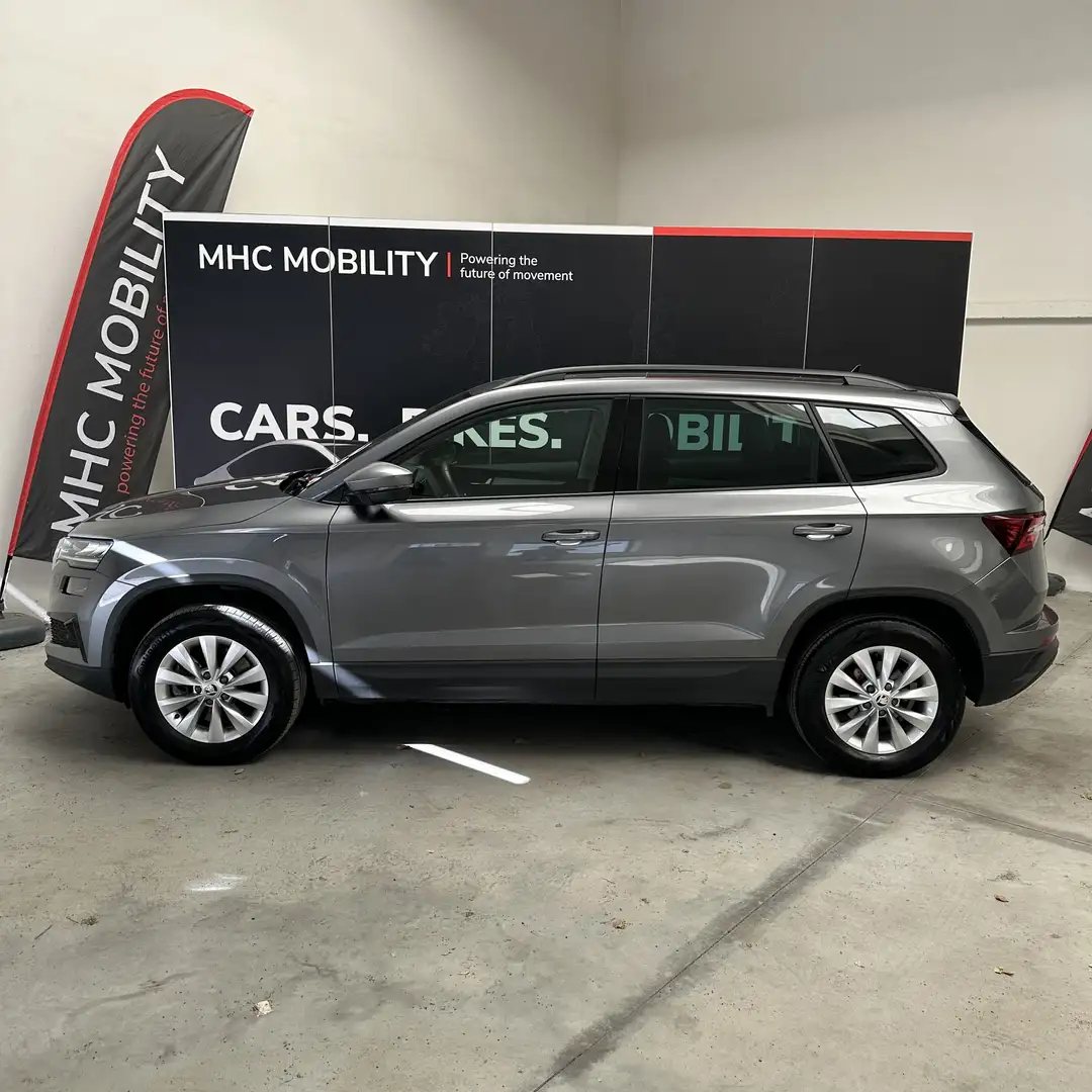 Skoda Karoq 1.5 TSI ACT DSG Clever Grey - 2