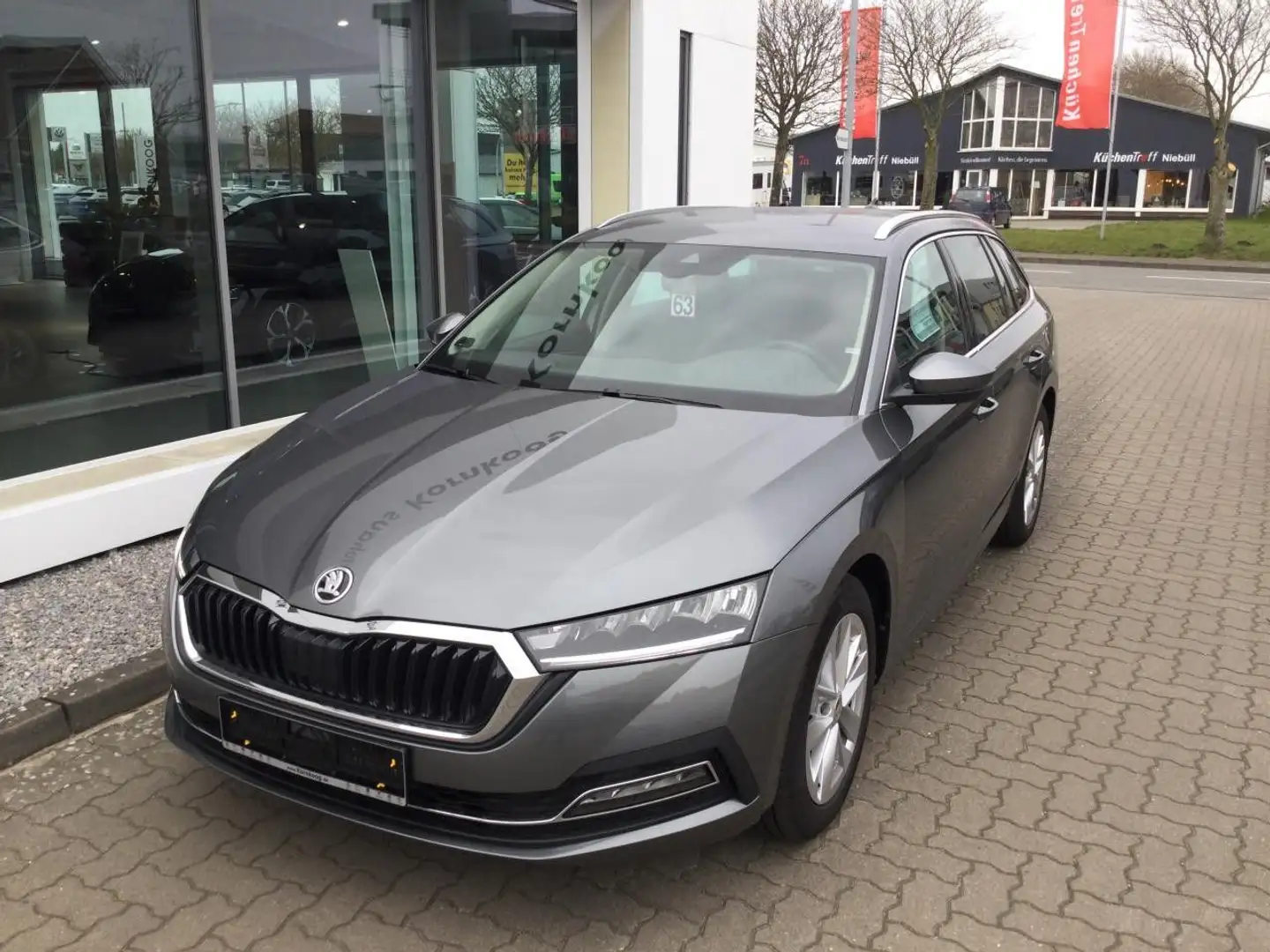 Skoda Octavia Combi 1.5 TSI e-TEC DSG "Style" LED NAVI A Grau - 2