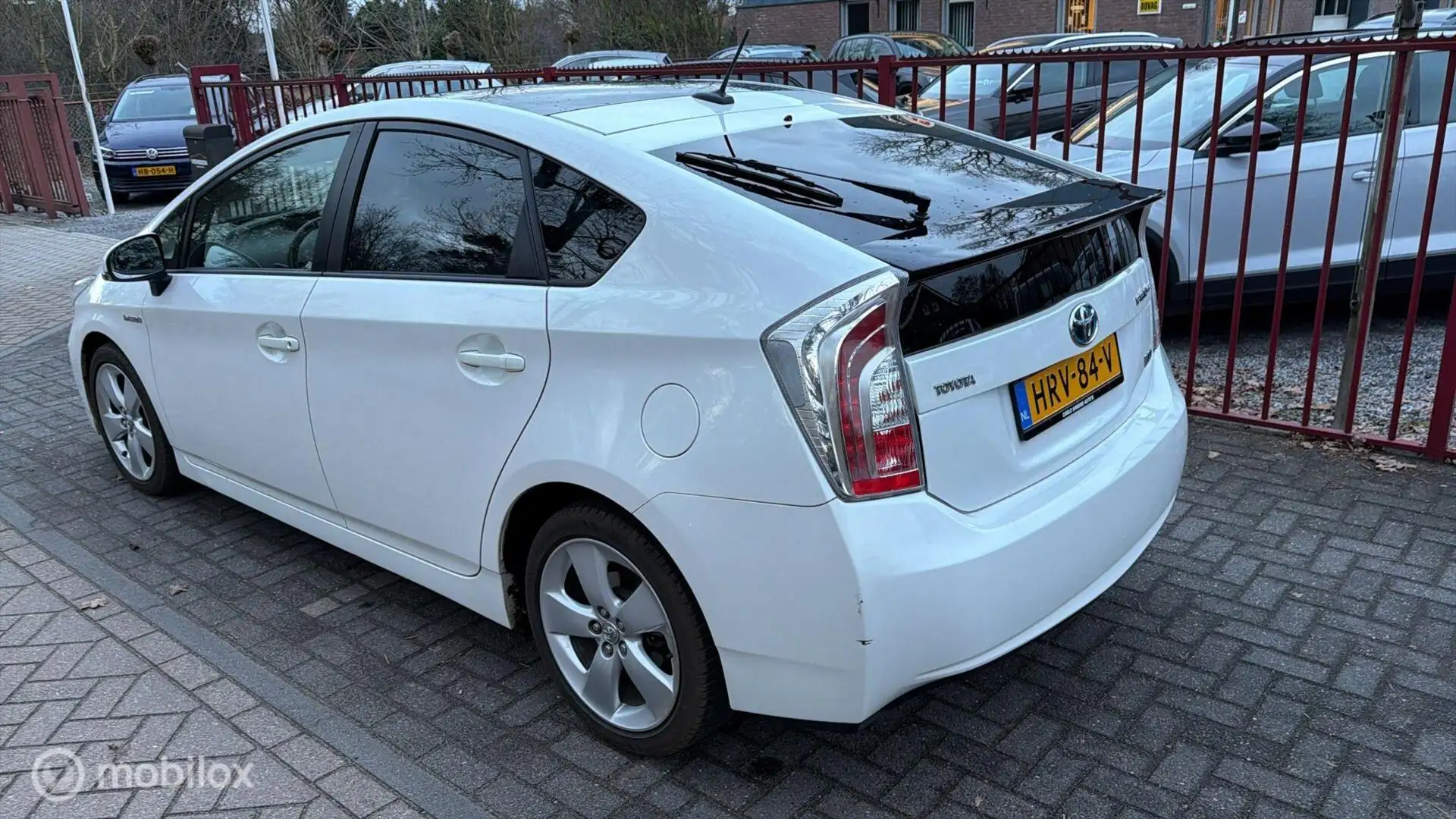 Toyota Prius 1.8 Executive Business|Airco| Weiß - 2