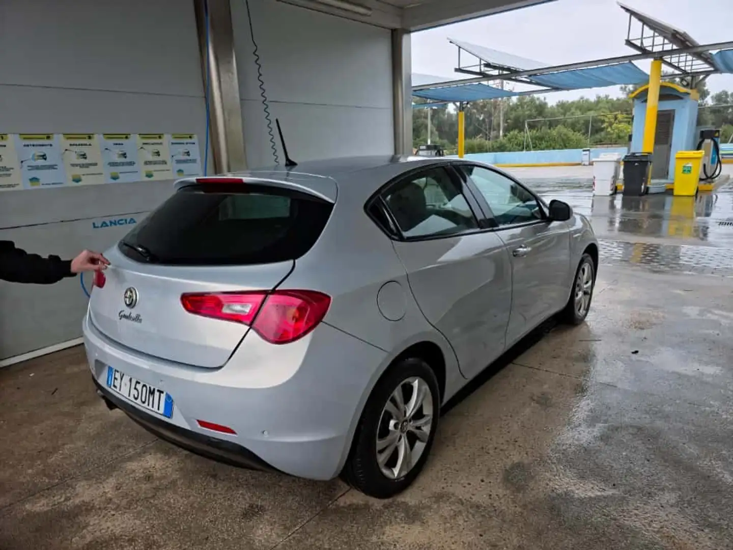 Alfa Romeo Giulietta 1.4 t. Veloce 120cv - 1