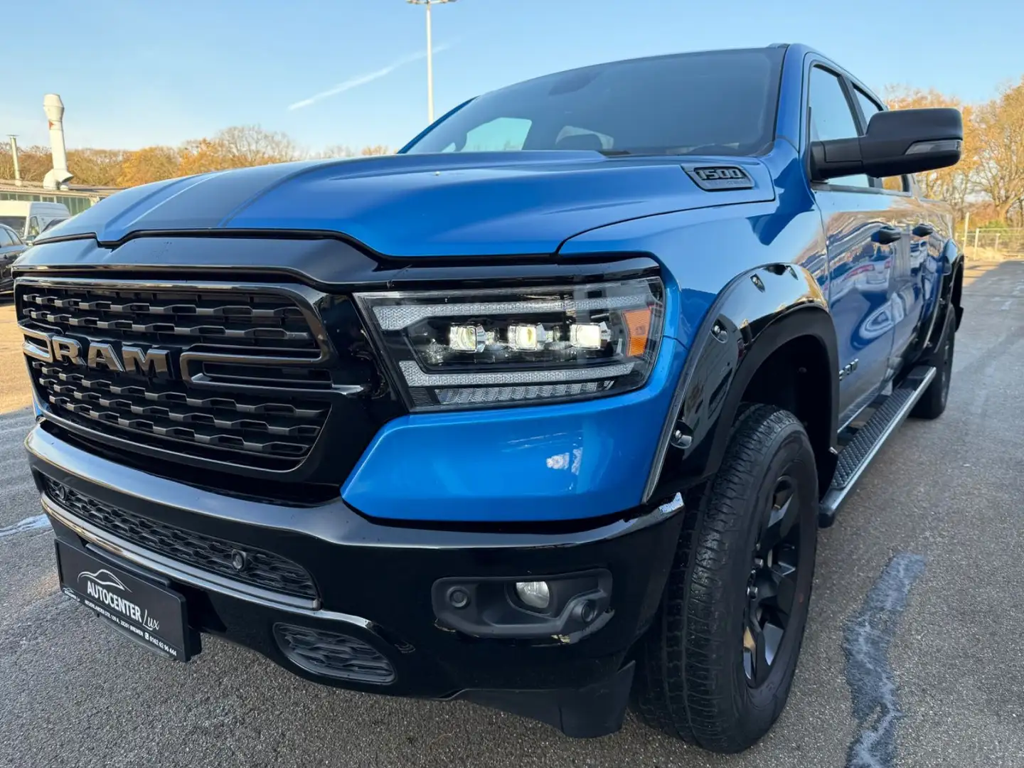 Dodge RAM 5.7 HEMI V8 Navi LED BIG HORN ALPINE (LANG)! Blau - 1