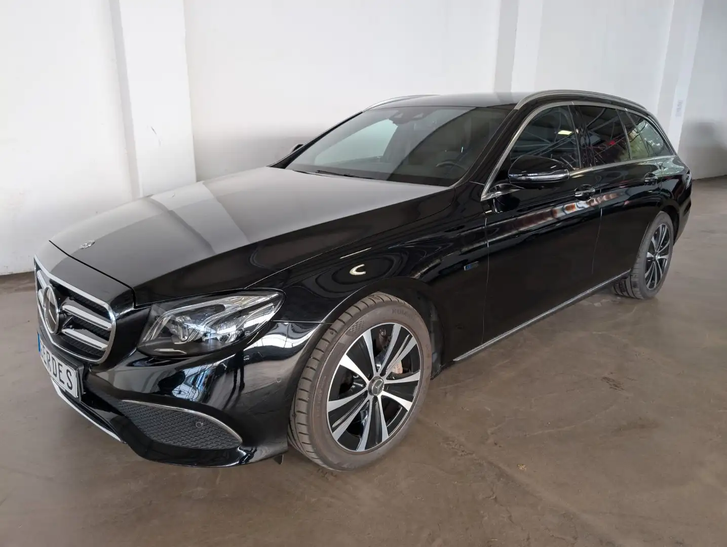 Mercedes-Benz E 300 E -Klasse T-Modell E 300 de Schwarz - 2