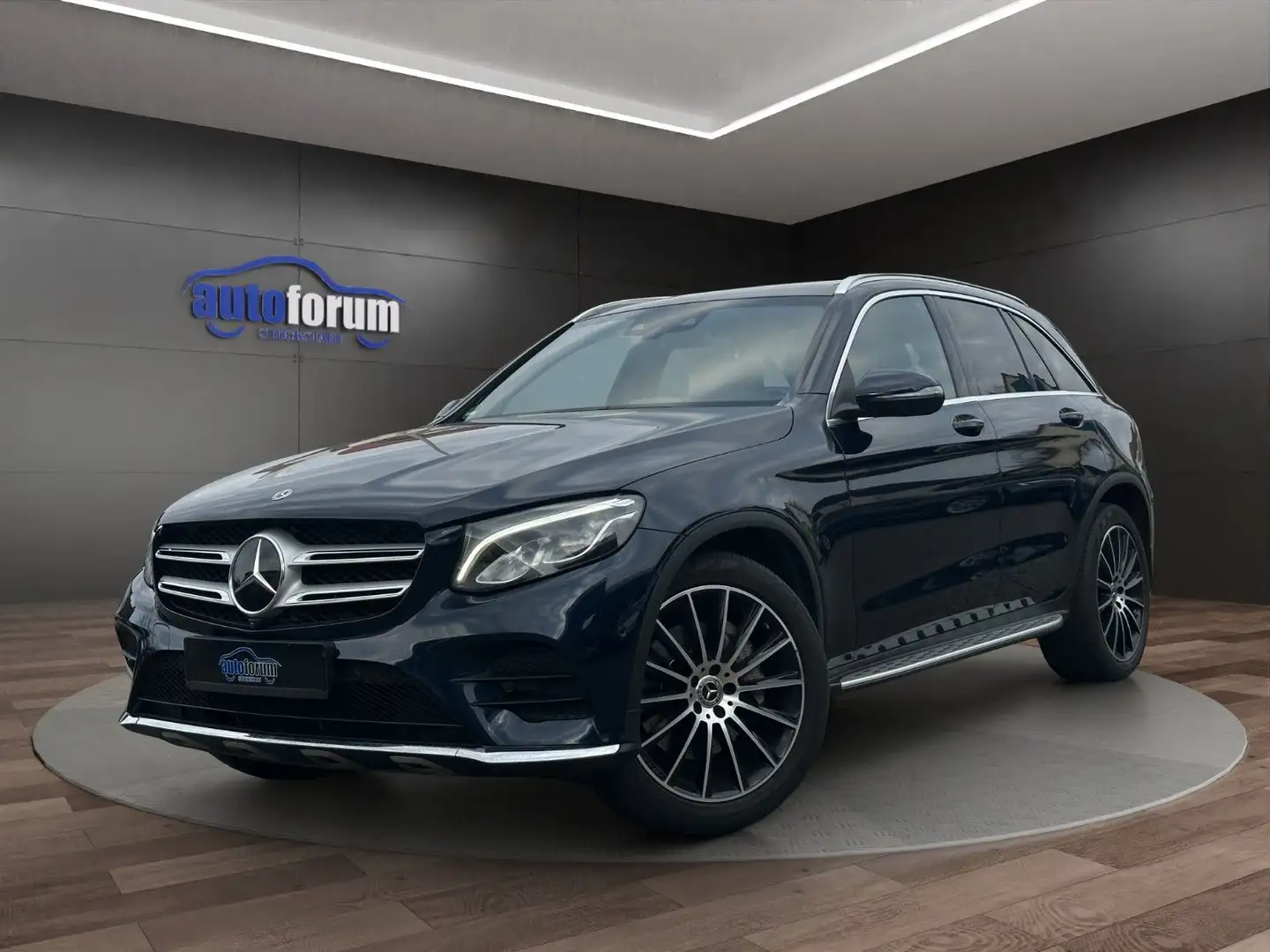 Mercedes-Benz GLC 300 4M AMG°AHK°PANO°360 KAMERA°ACC°20"LM°LED Albastru - 1