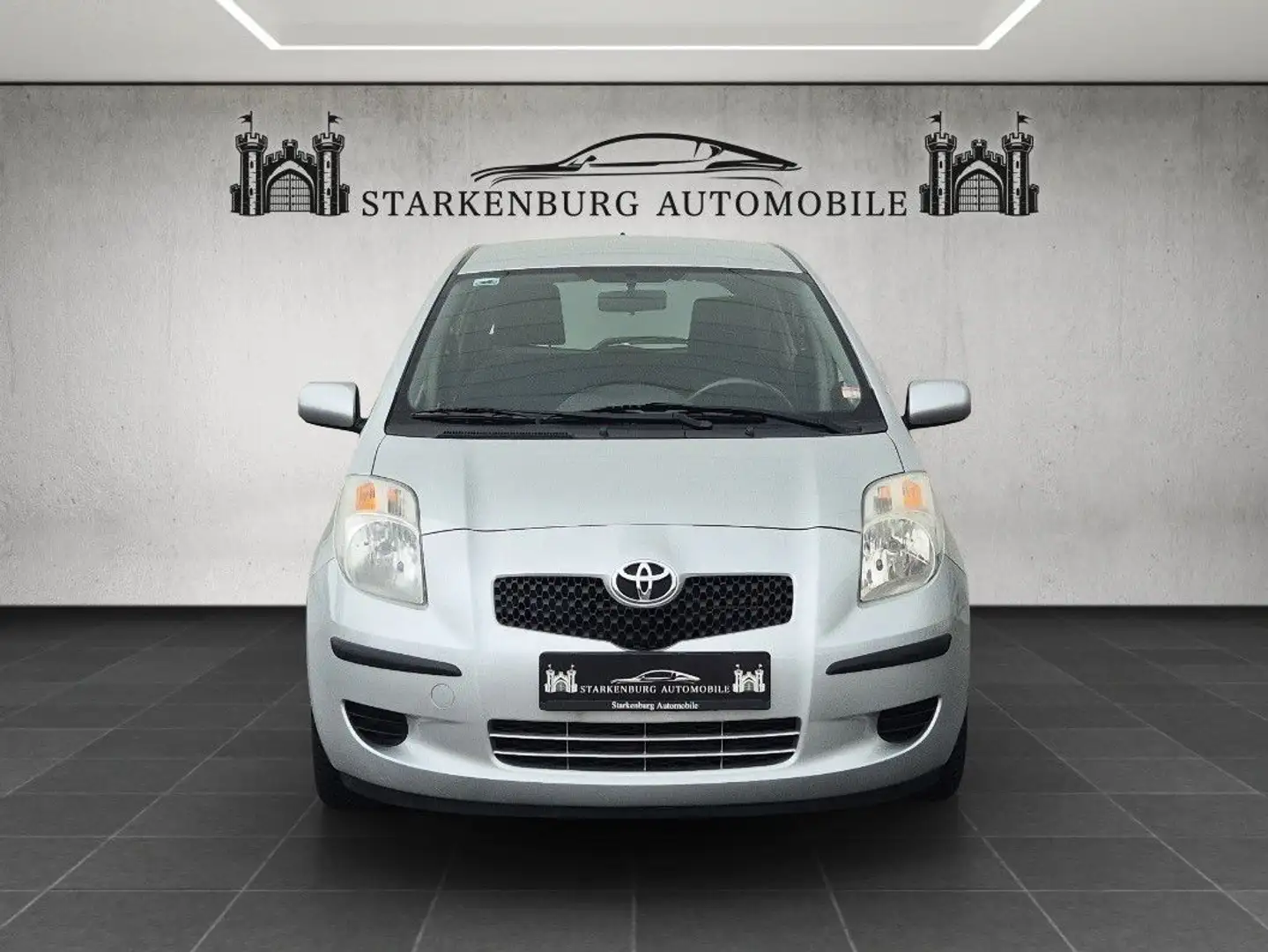 Toyota Yaris Sol/Automatik/31Tkm/Klimaanlage/4Season Argent - 2