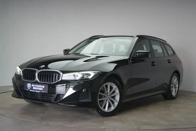 BMW 3 Series view 2