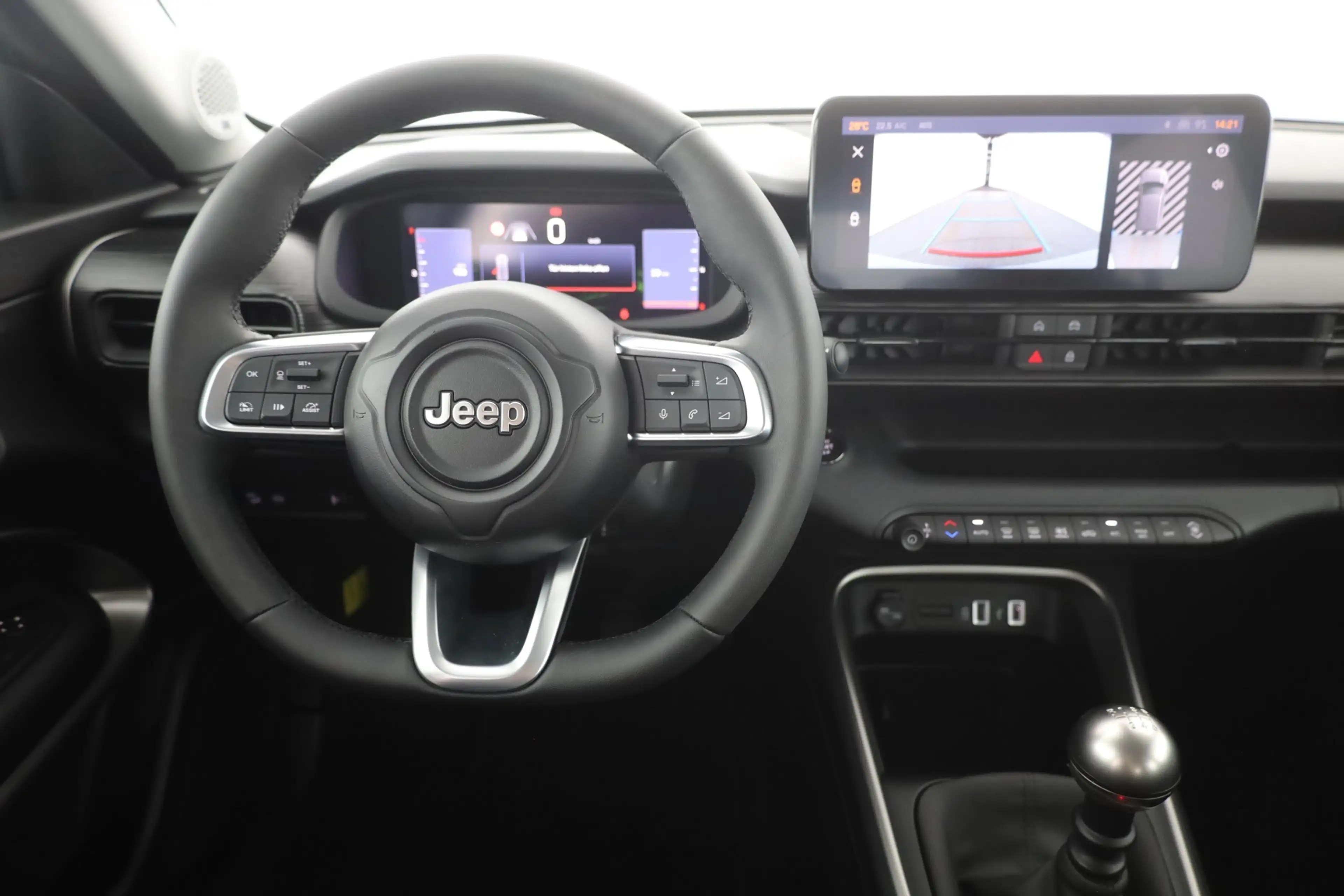 Jeep Avenger 1.2 Altitude LED Navi Sitzheizung Kamera — photo 10