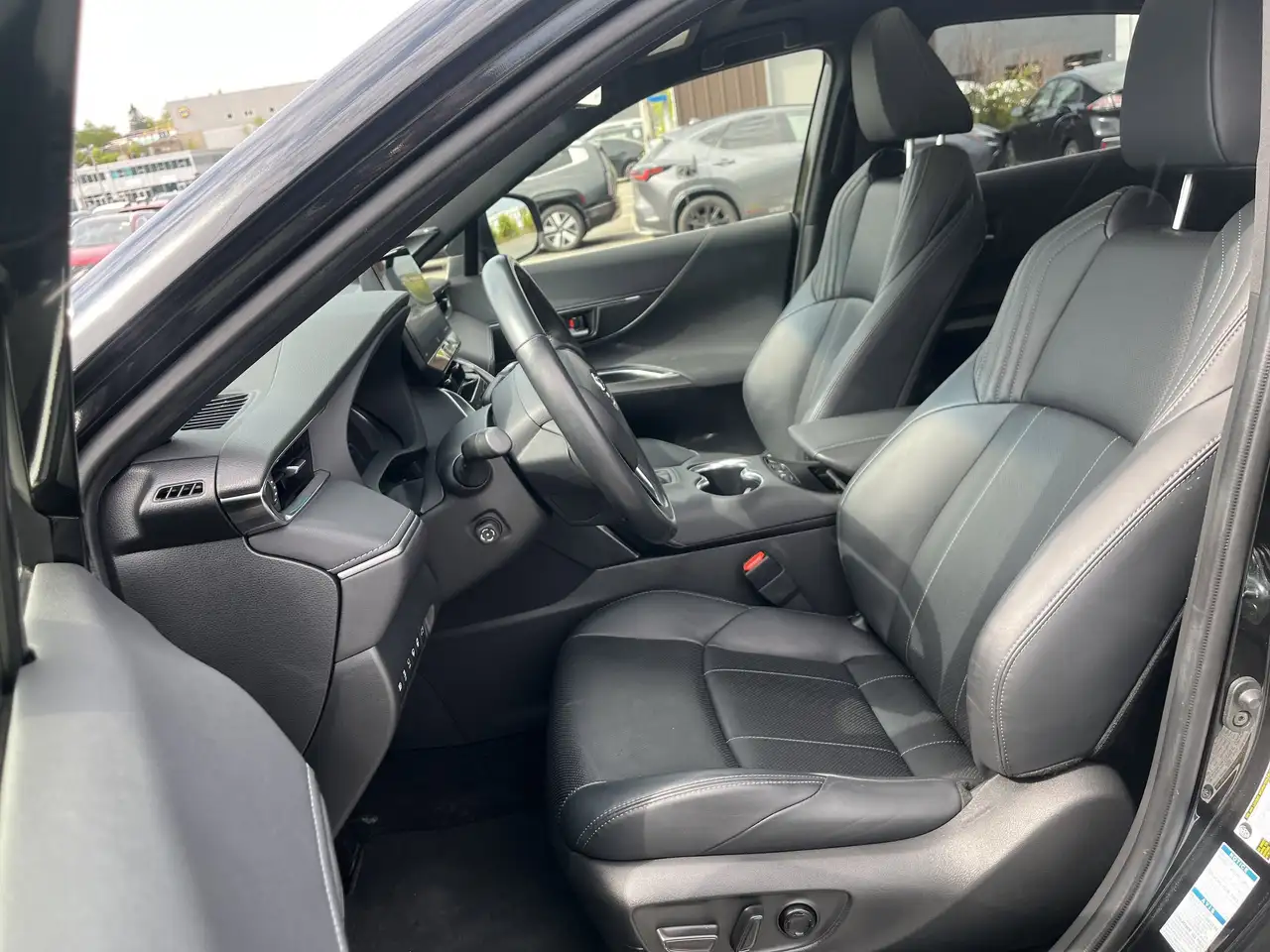 Toyota Venza снимка Toyota Venza