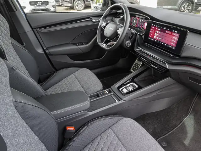 Skoda Octavia view 8