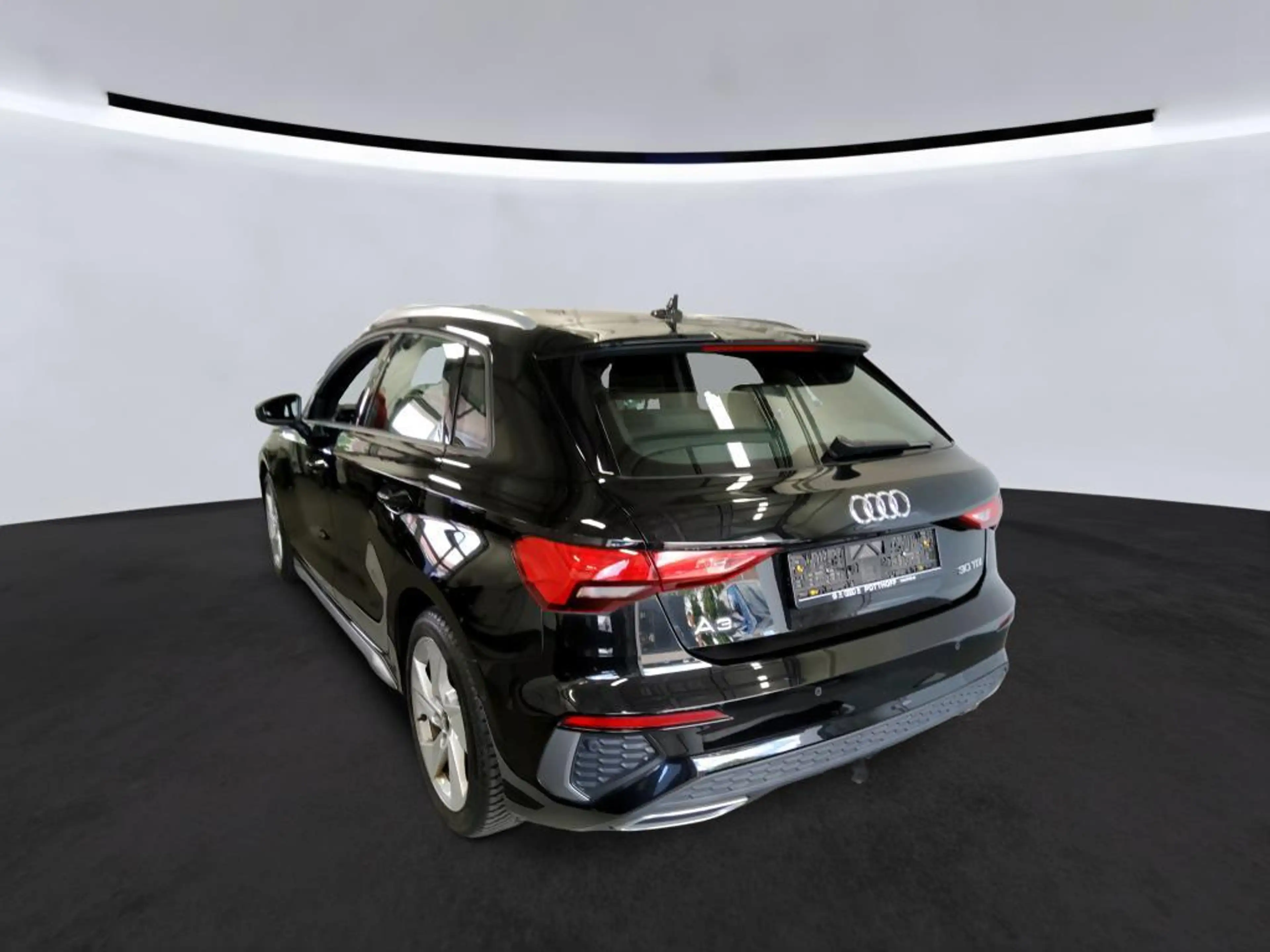 Audi A3 30TDI SPORTBACK S-LINE*CAM*ACC*ViCo*ALLW.*AMB — photo 3