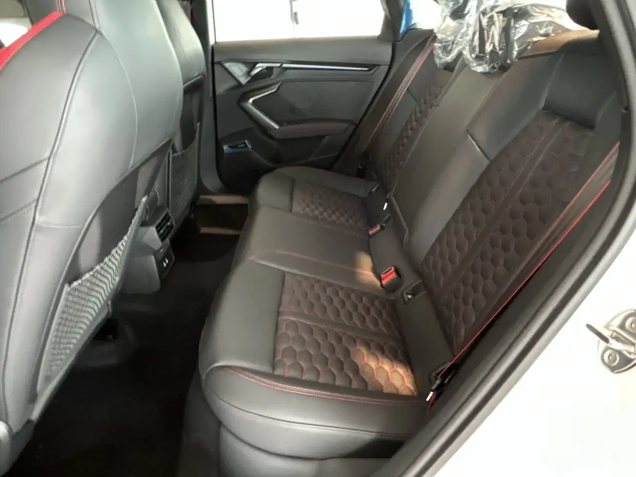 Audi RS3 снимка Audi RS3