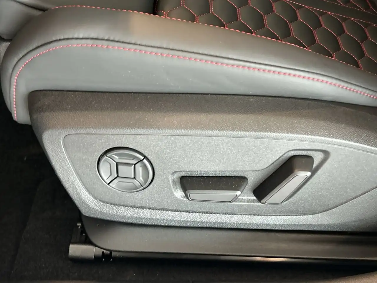 Audi RS3 снимка Audi RS3