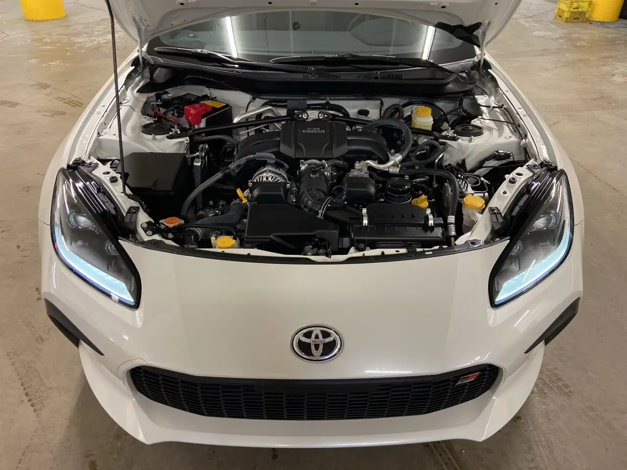 Toyota GR86 снимка Toyota GR86