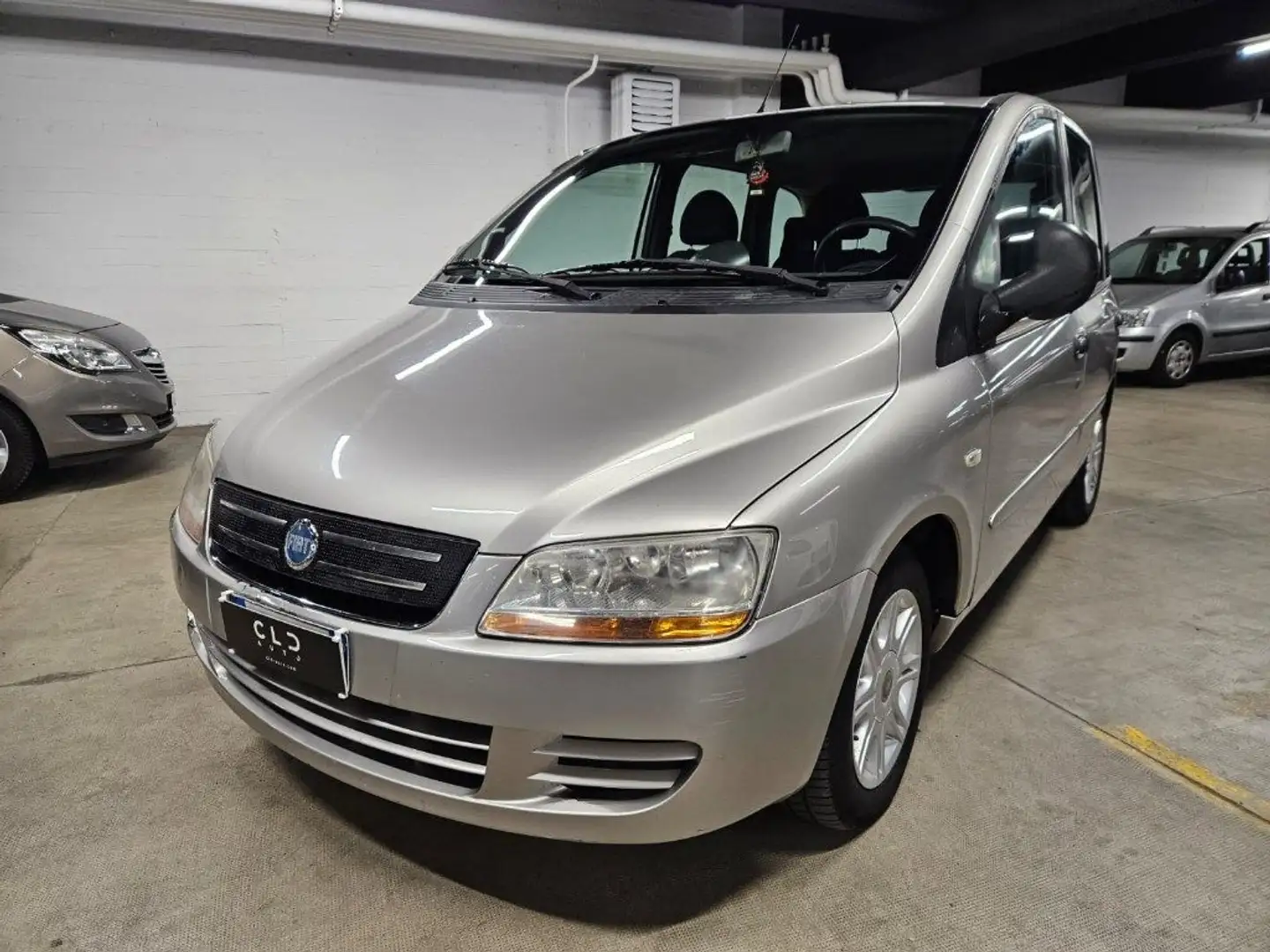 Fiat Multipla 1.9 JTD Gri - 2