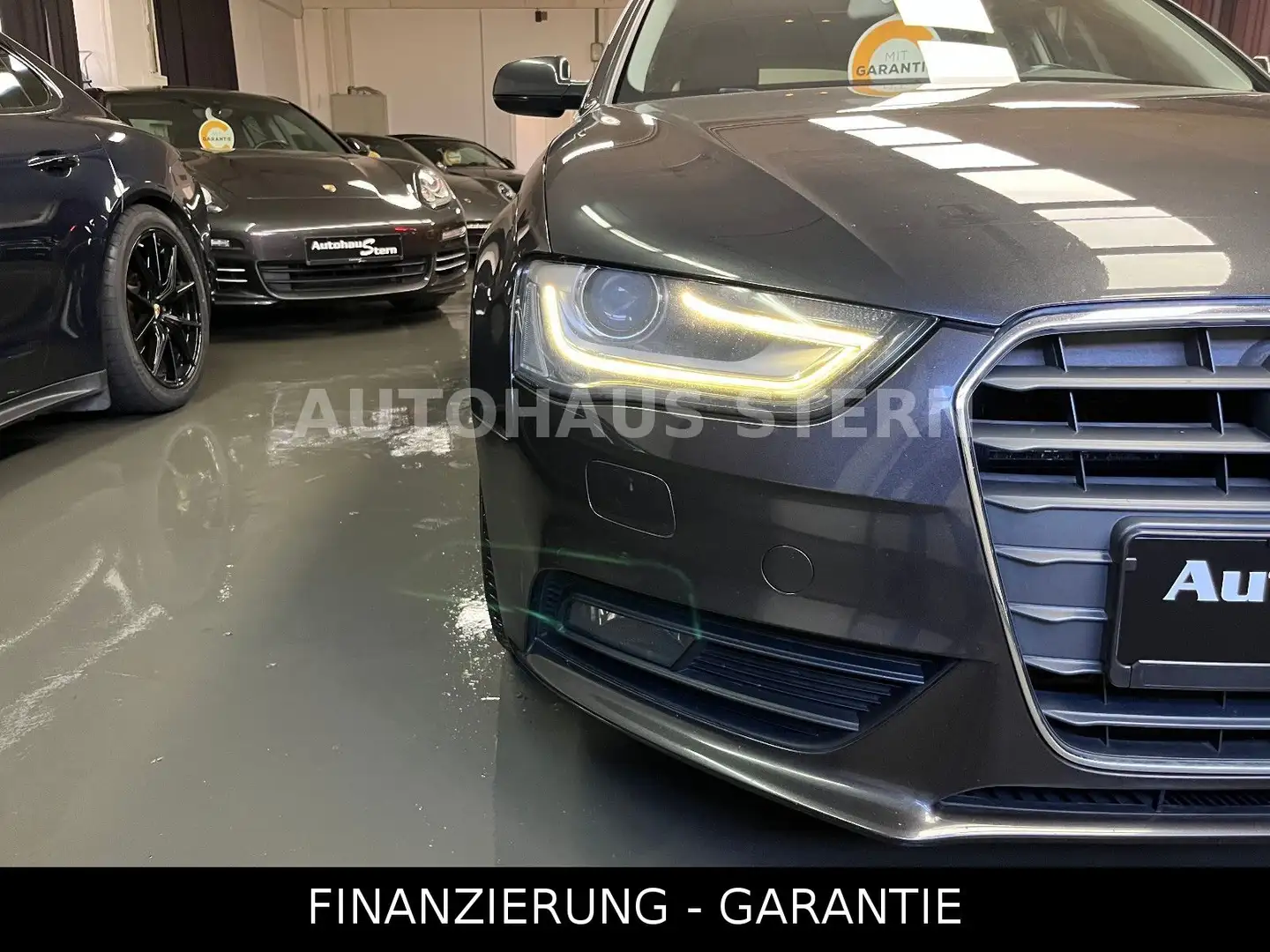 Audi A4 Avant 2.0 TDI 8xReifen Navi Tempomat Xenon Grau - 2