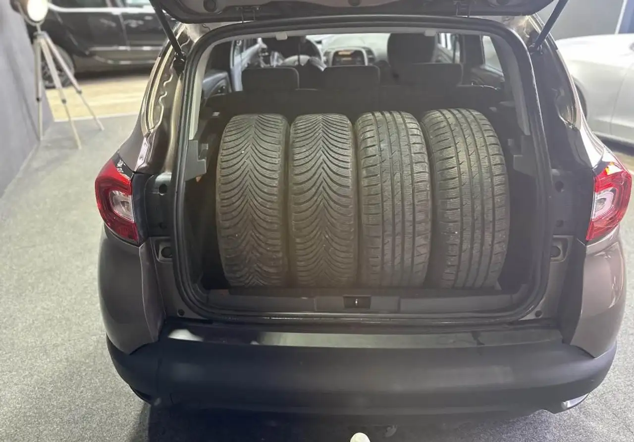 Renault Captur — photo 13