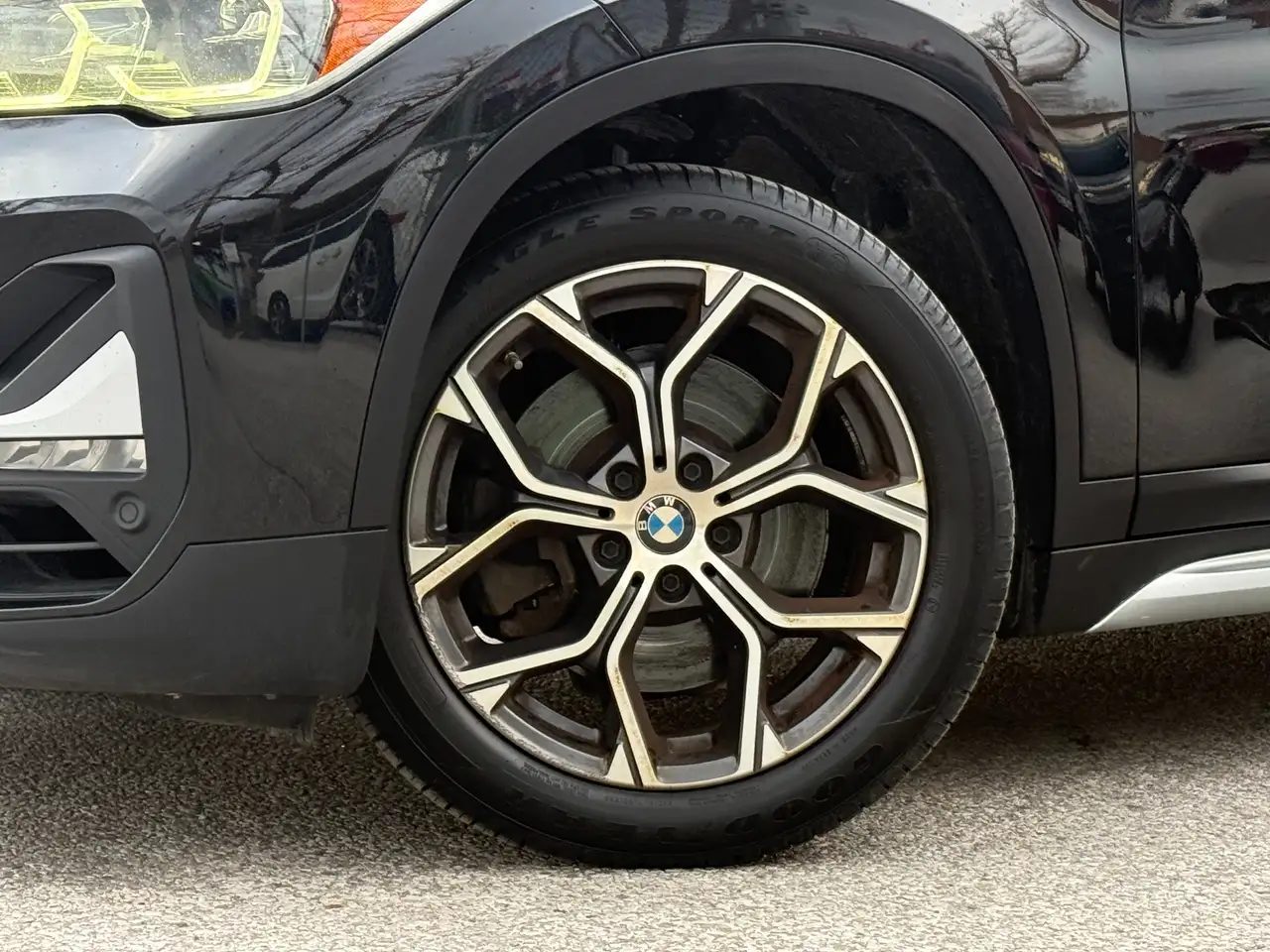 BMW X1 снимка BMW X1