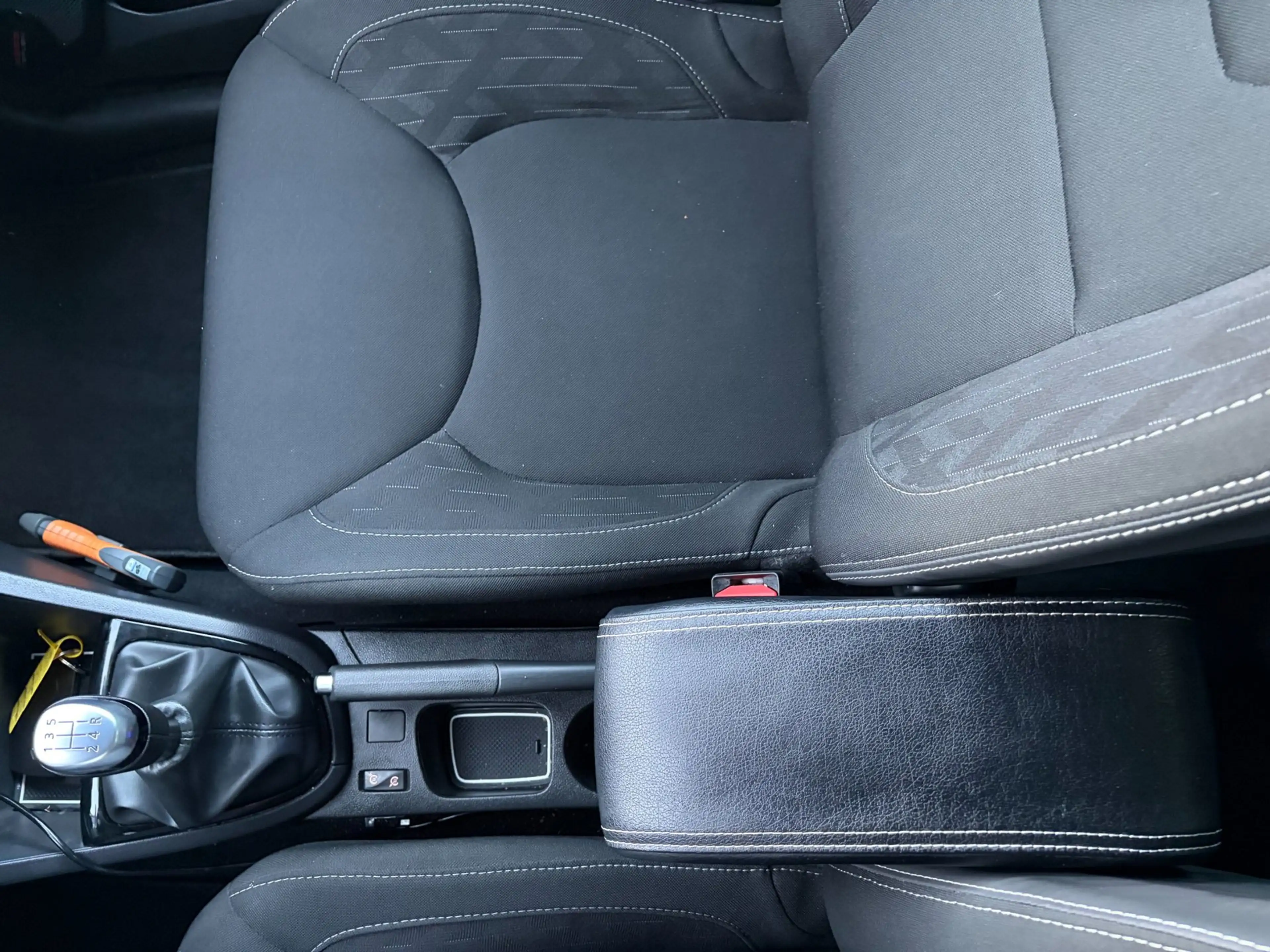 Renault Clio 0.9 TCe Intens|Airco|Carplay|Nette auto! — photo 18