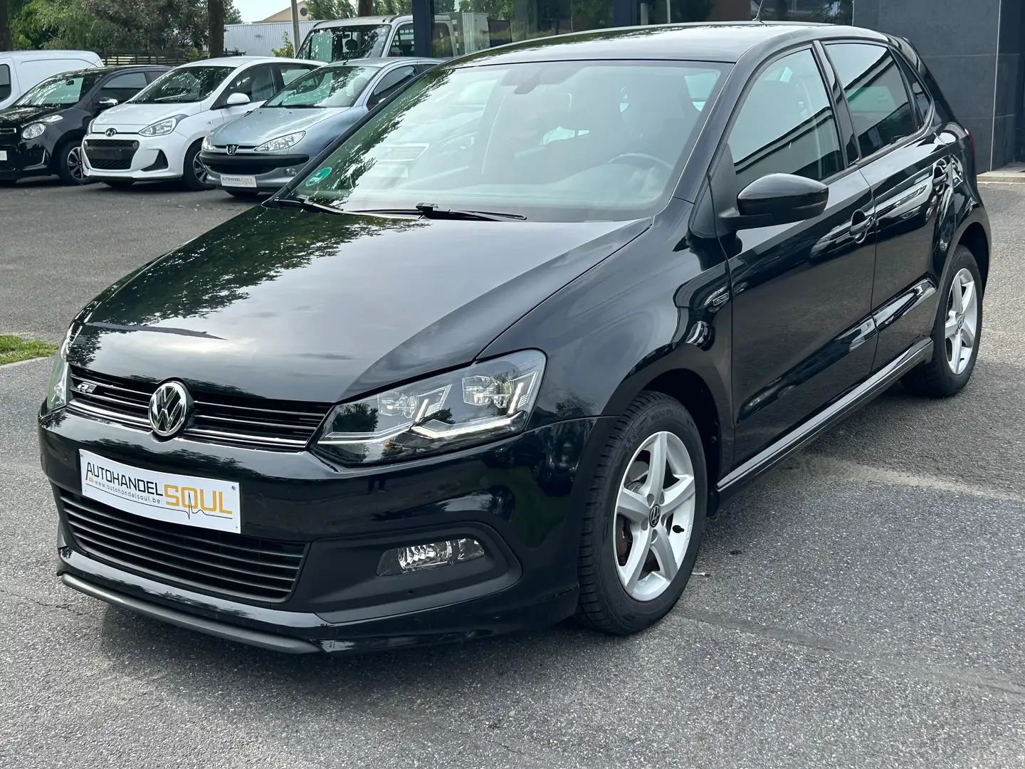Volkswagen Polo 1.2i, 2015, 171280km, Airco, Keuring, 12m Garantie Noir - 1