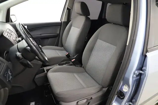 Ford Focus C-Max view 10