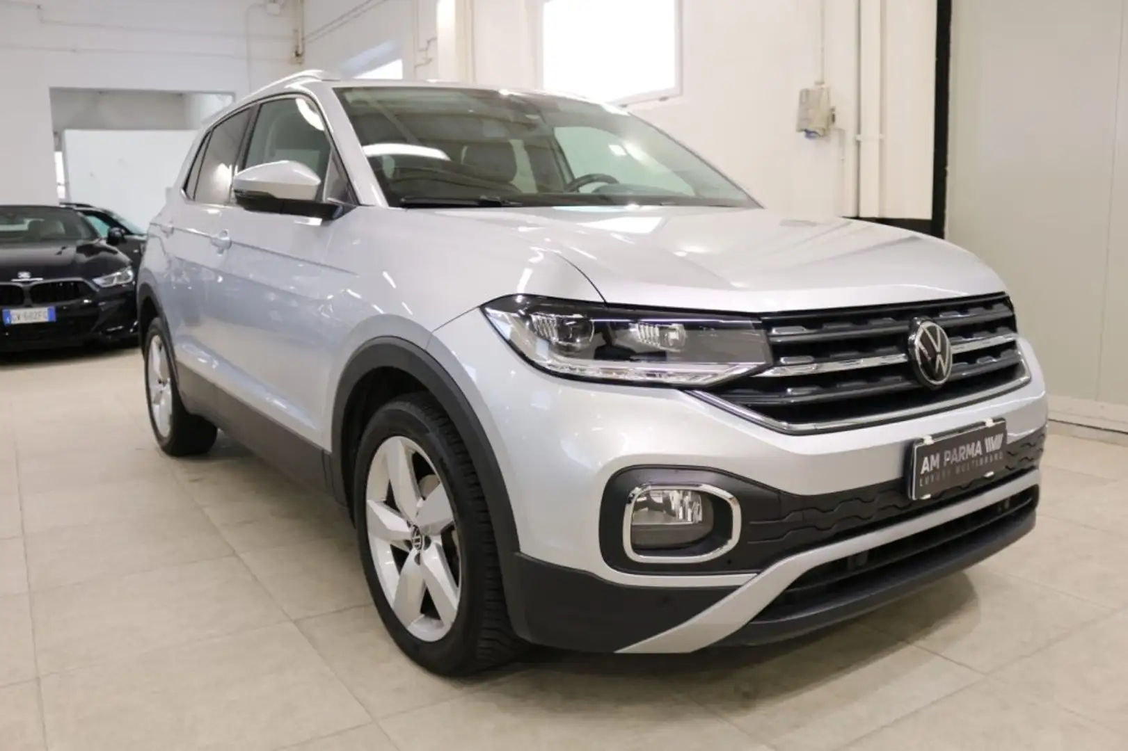Volkswagen T-Cross 1.0 TSI 110 CV DSG Advanced Gris - 1